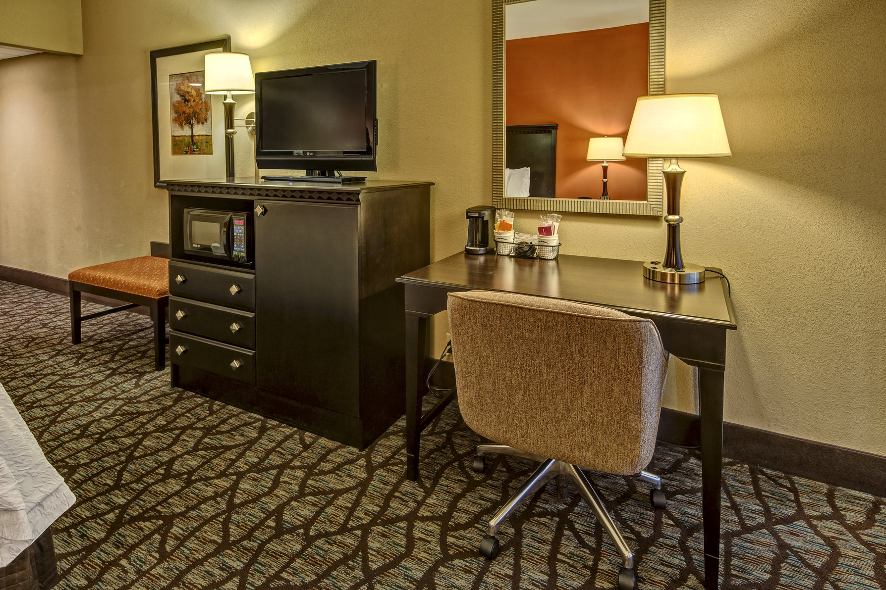 Hampton Inn Asheville-Tunnel Road Room Type - 1 KNG HEARING ACC NOSMOK