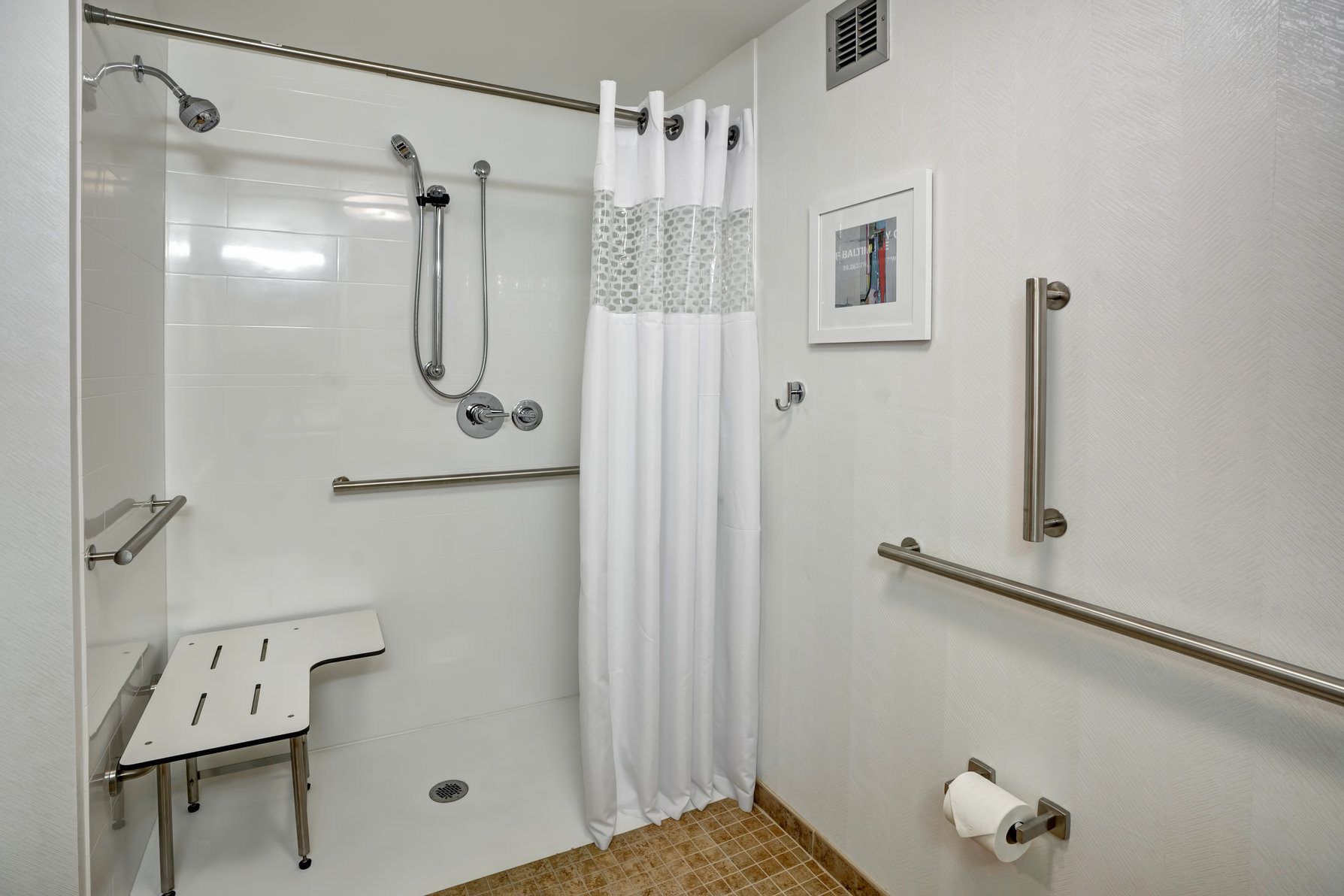 Hampton Inn by Hilton Baltimore/Glen Burnie Room Type - 1 KNG ACC ROLLIN SHWR NS