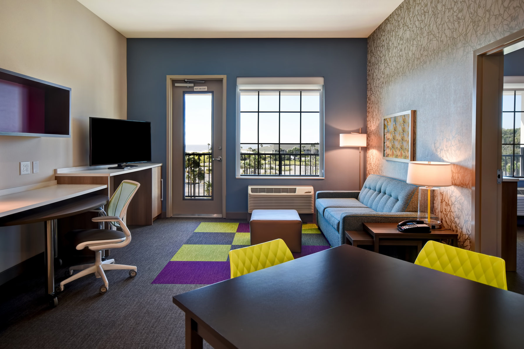 Home2 Suites by Hilton Jekyll Island Room Type - 1 KING 1BDRM SUITE NS BAL