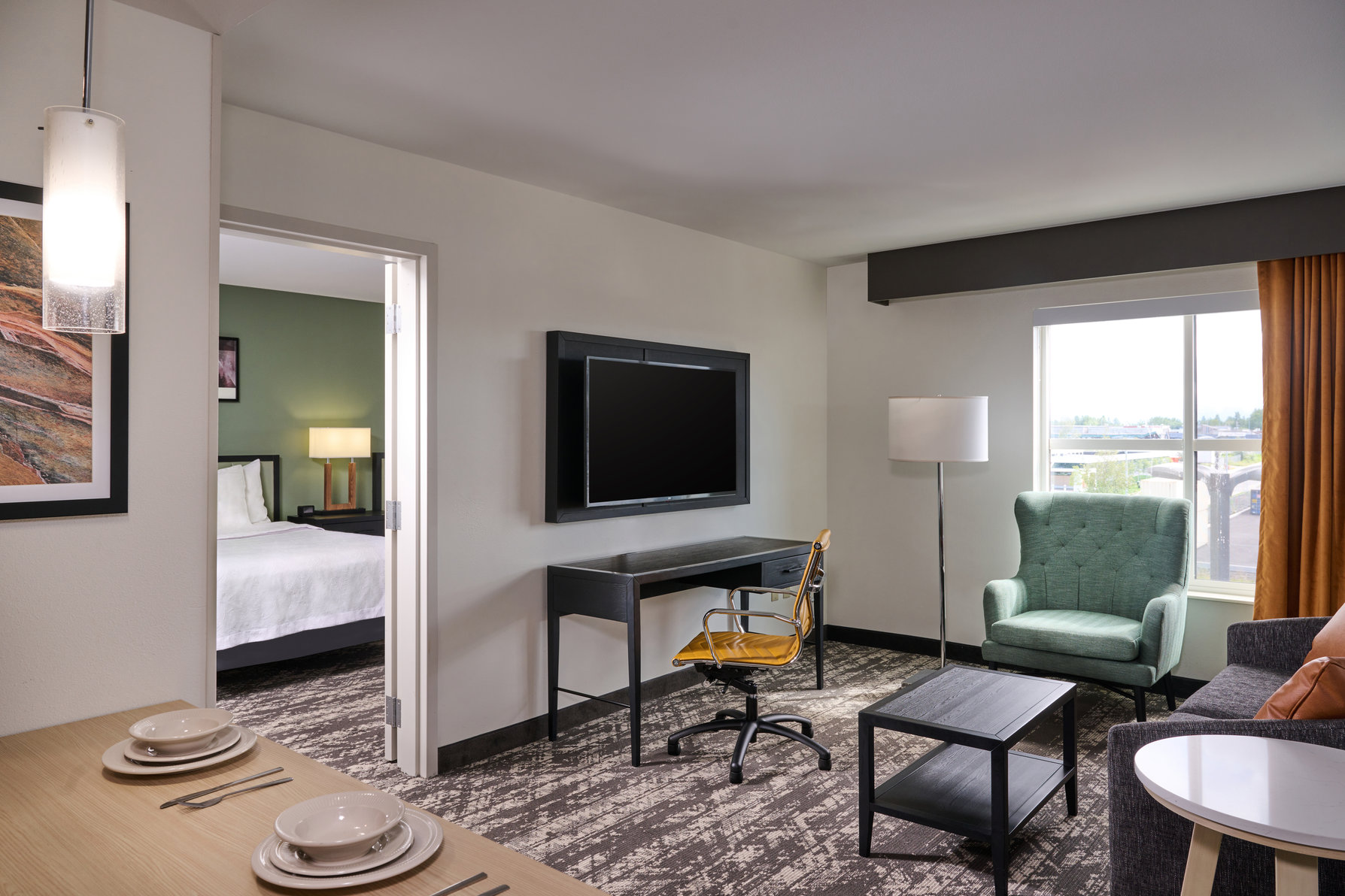 Homewood Suites by Hilton Anchorage Room Type - 2KG 2BA ACC TUB SUITE NSMK