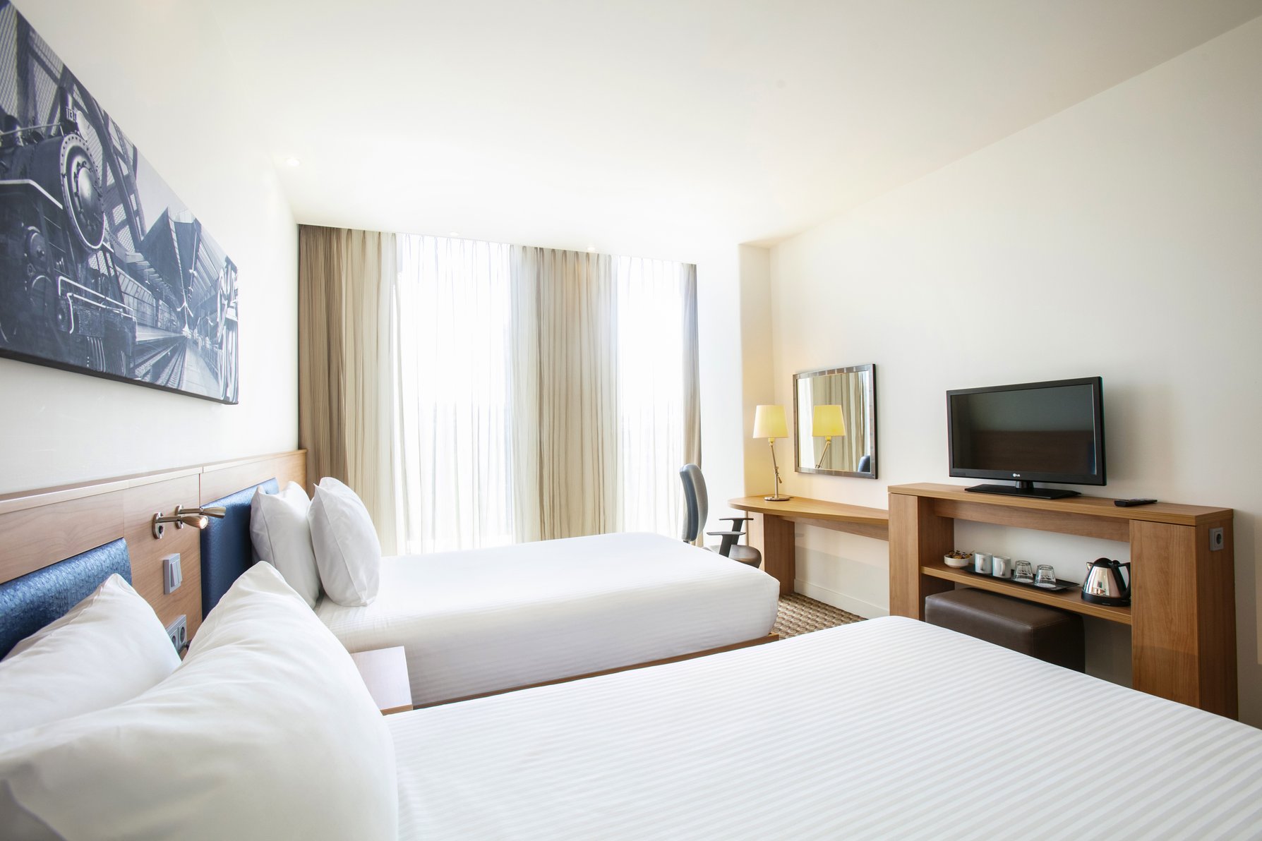Hampton by Hilton Amsterdam / Arena Boulevard Room Type - Twin Room