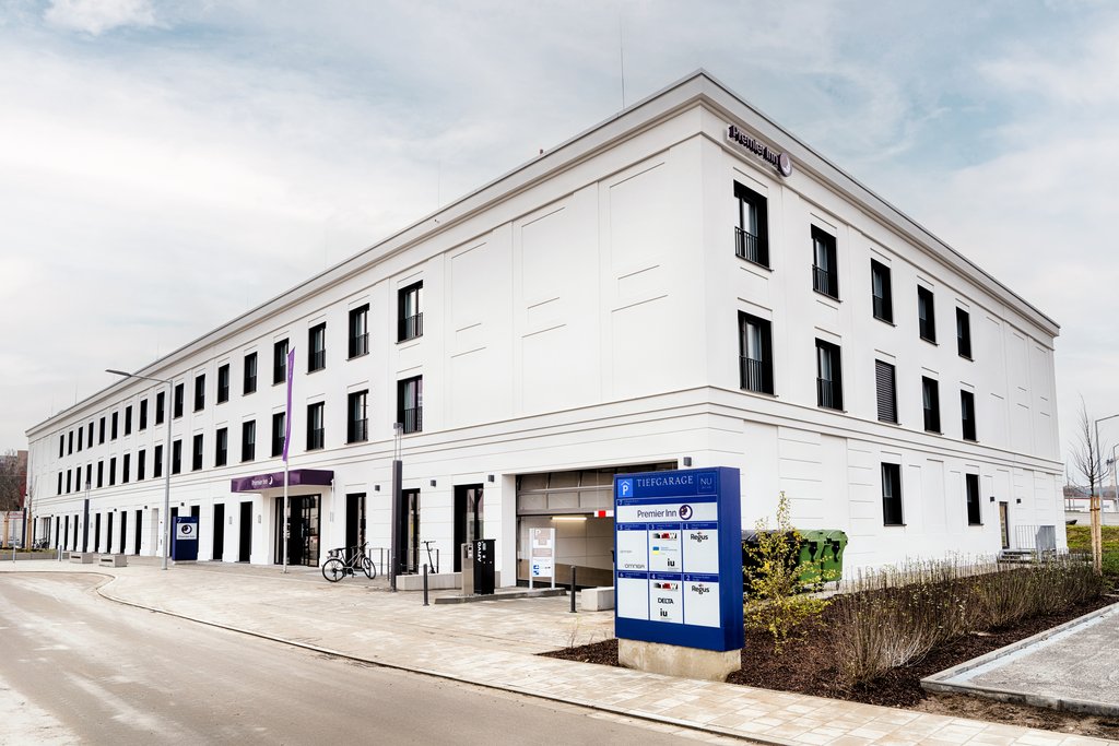 Premier Inn Regensburg City Centre, Eichstatt