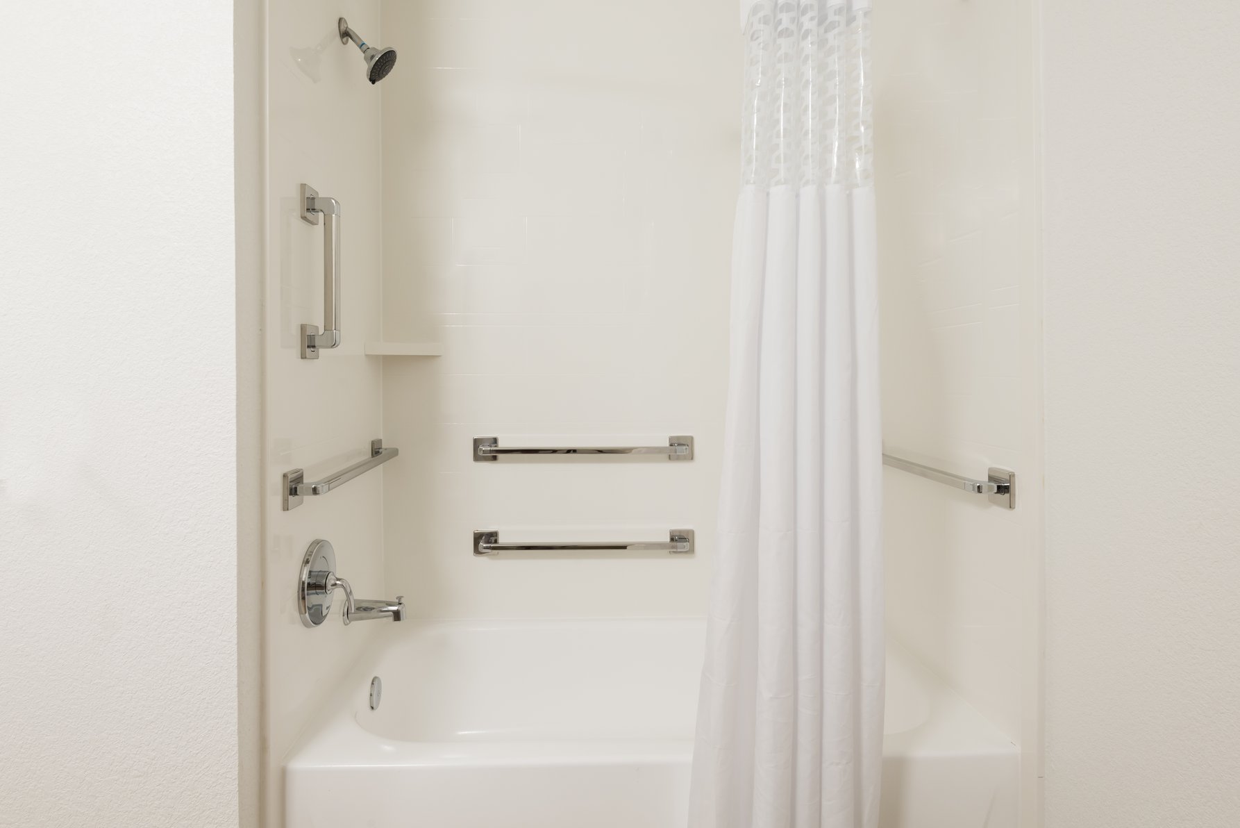 Hampton Inn by Hilton Bonita Springs / Naples - North Room Type - 1 KNG ACCESSIBLE TUB NS