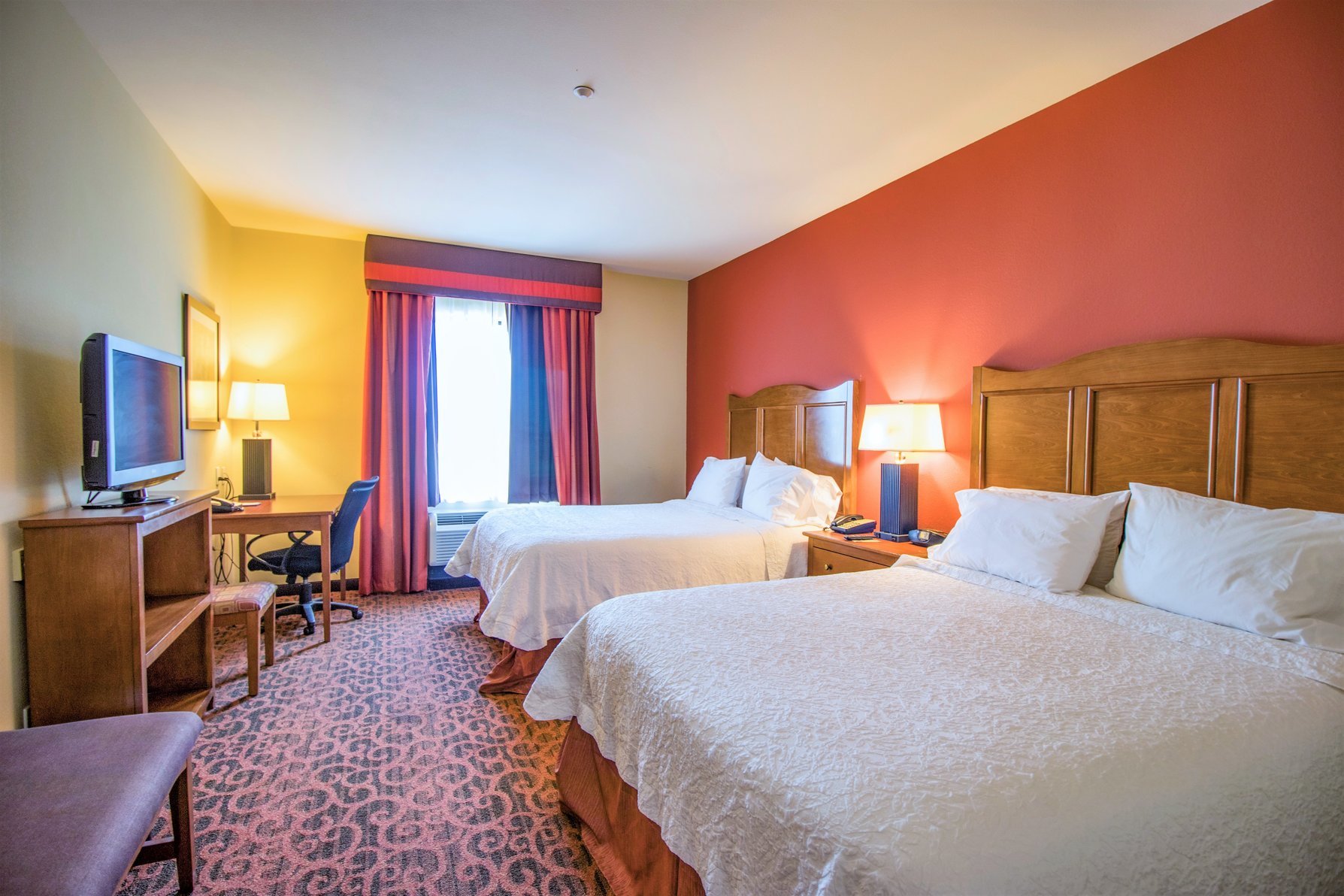 Hampton Inn and Suites Bastrop Room Type - 2 QUEEN BEDS NONSMOKING