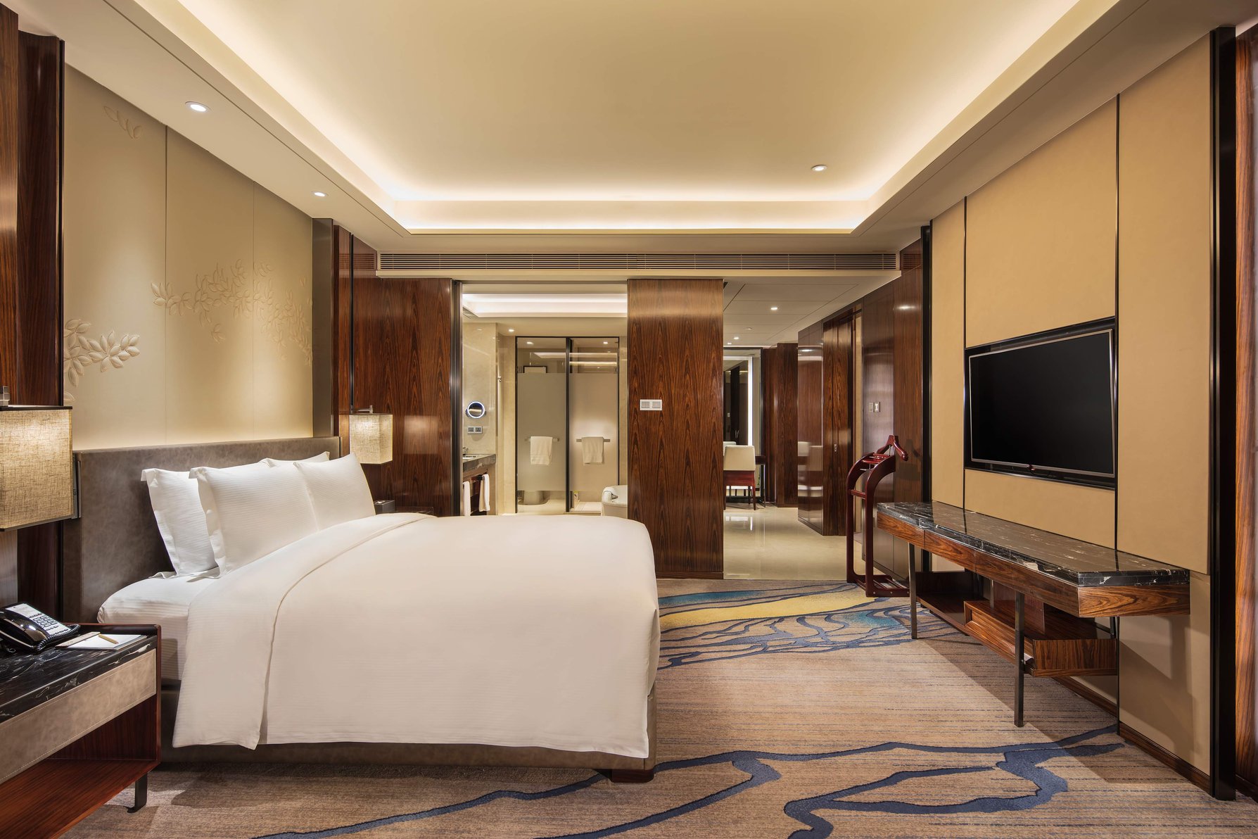 DoubleTree by Hilton Hotel Anshun Room Type - KING DELUXE ONE BEDROOMSTE