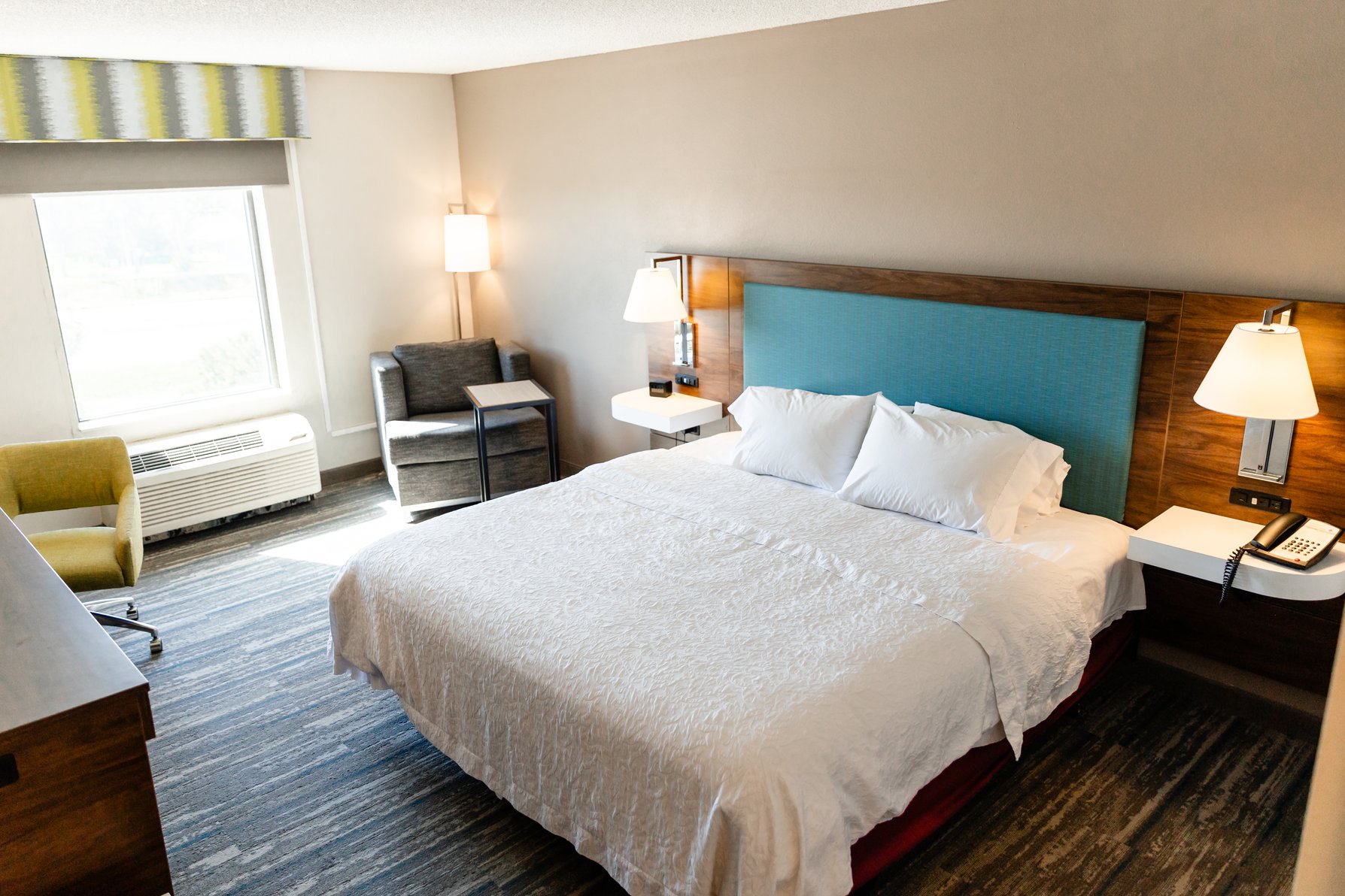 Hampton Inn & Suites Scottsbluff-Conference Center Room Type - 1KNG STUDIO KITCHEN NOSMOK