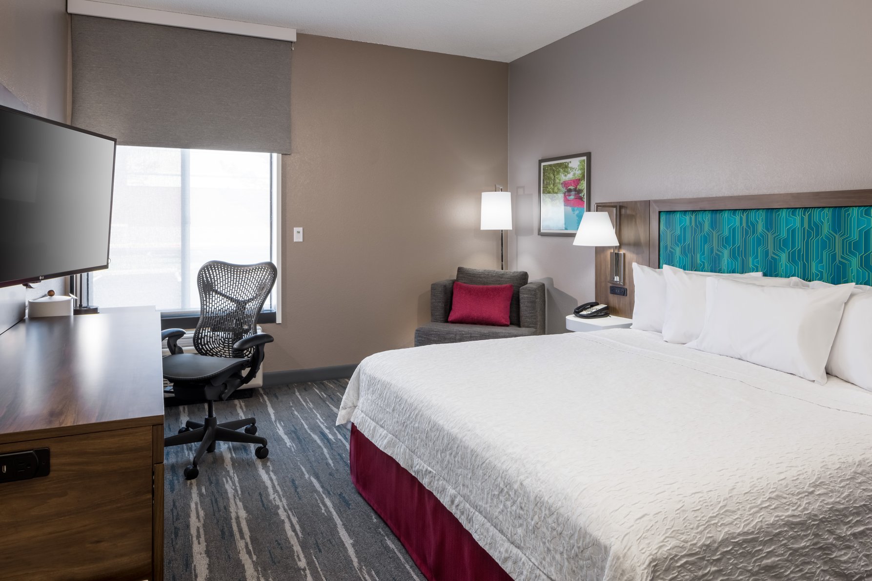 Hampton Inn Bentonville Rogers Room Type - KING NON-SMOKING STANDARD