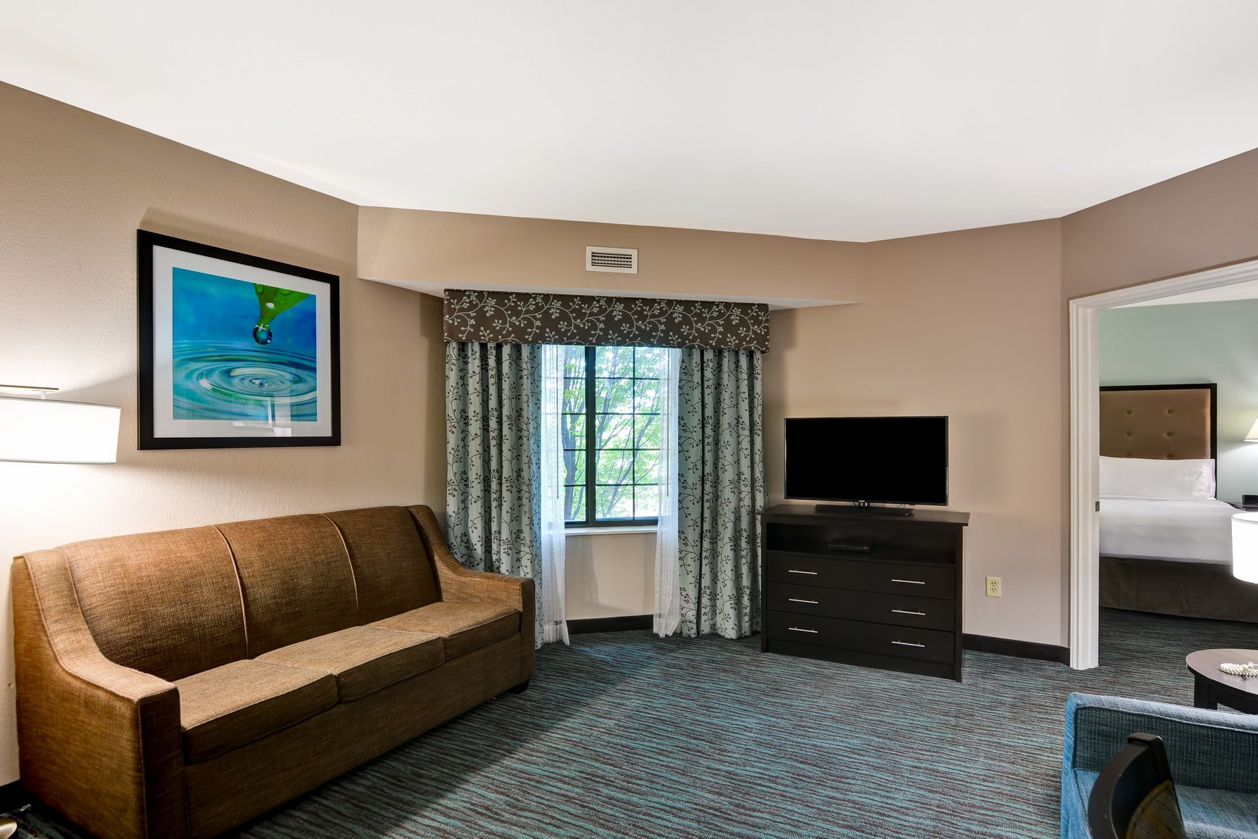 Homewood Suites by Hilton Aurora Naperville Room Type - 1KNG 1QNS 2BDRM STE NOSMOK