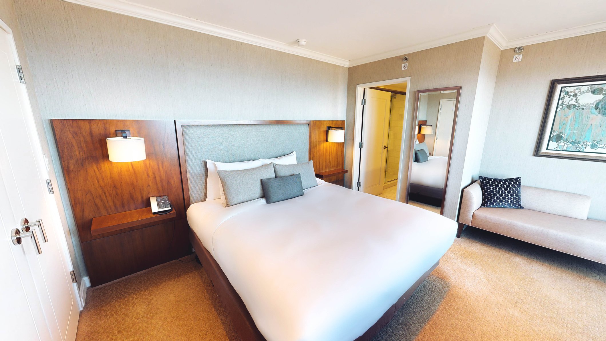 Hilton Chicago- Michigan Ave Cultural Mile Room Type - DALEY SUITE