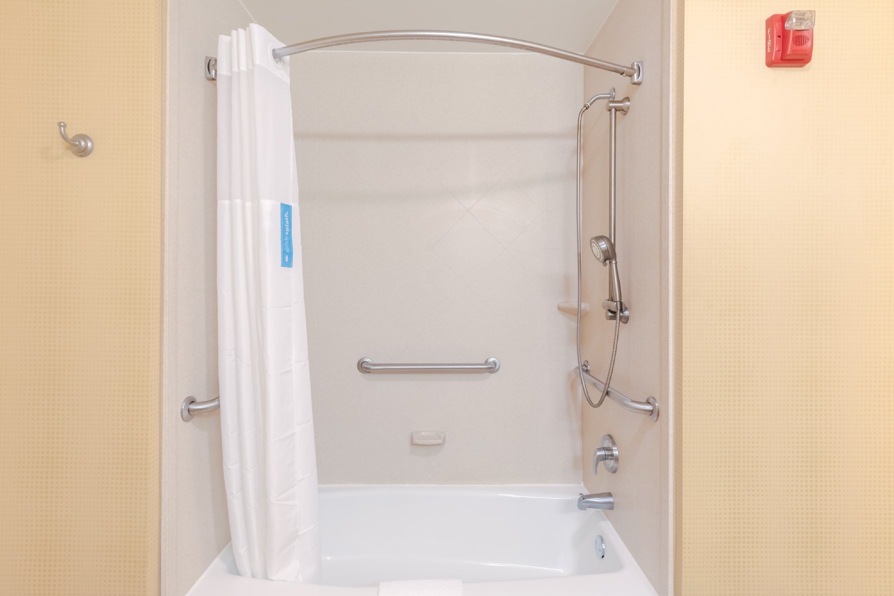 Hampton Inn Ringgold - Ft Oglethorpe Room Type - 1 KING ACC W TUB NON SMOK