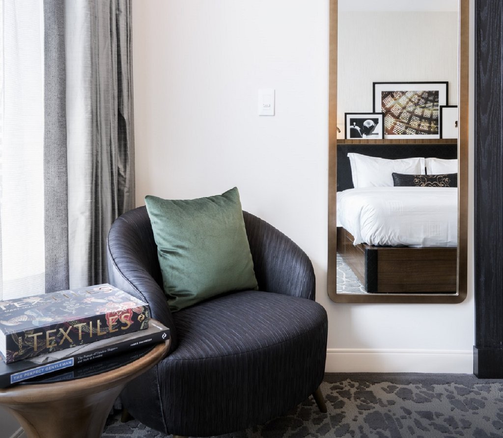 Guest photo