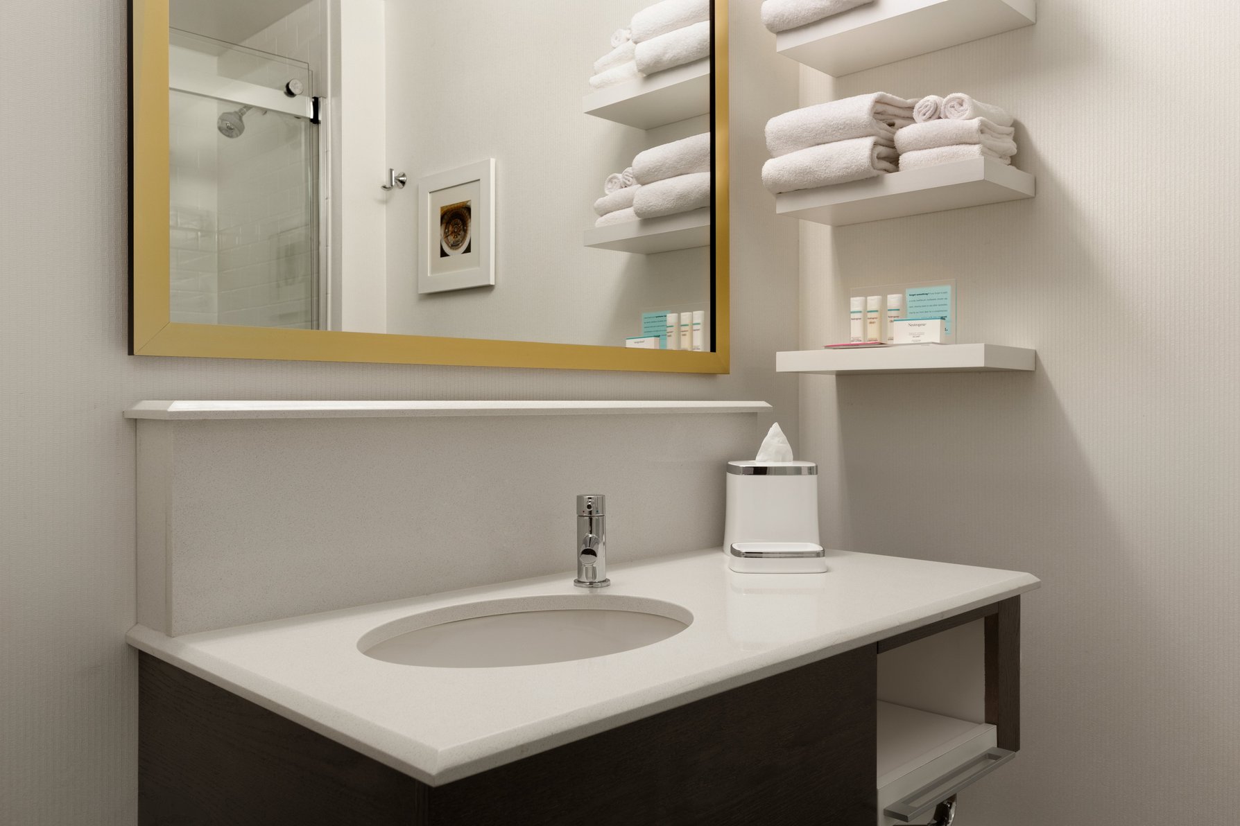 Hampton Inn by Hilton Chicago Downtown/N Loop/Michigan Ave Room Type - 1 KNG HEARING ACC NOSMOK