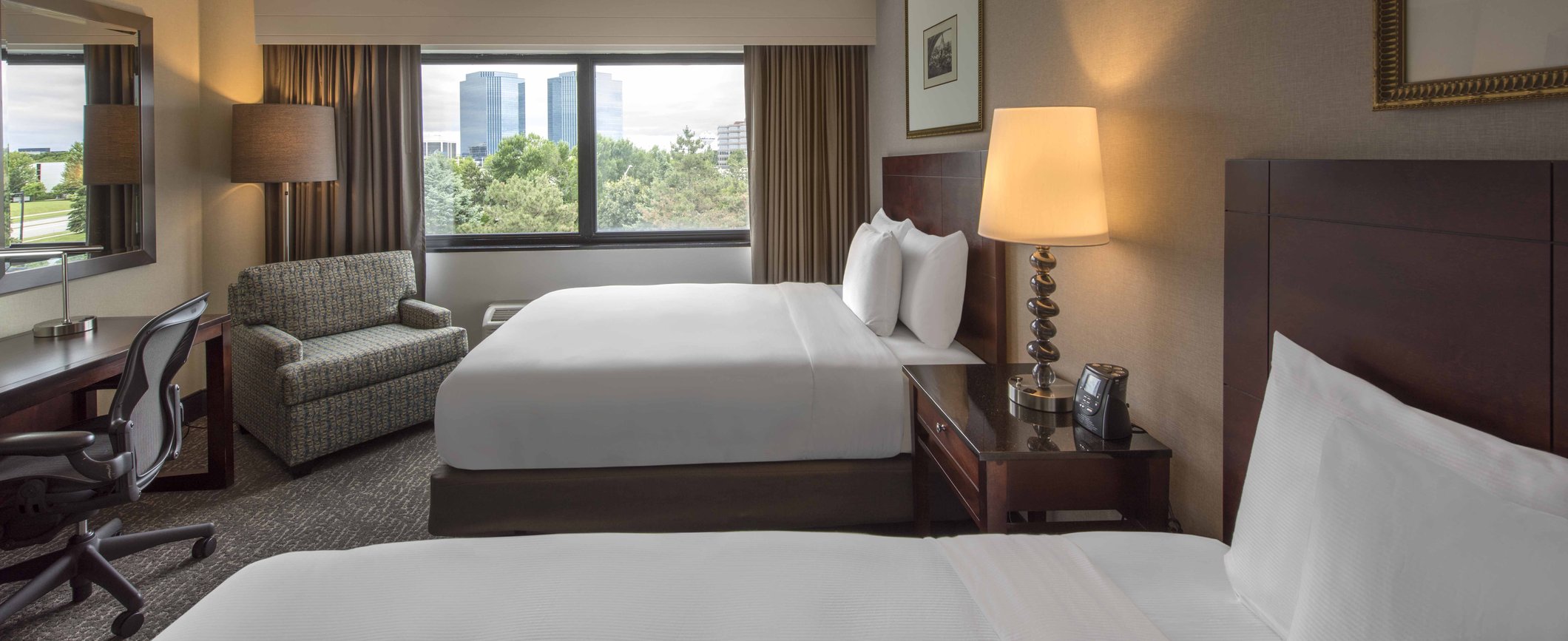 DoubleTree by Hilton Chicago - Schaumburg Room Type - 2 QUEEN BEDS NON SMOKING