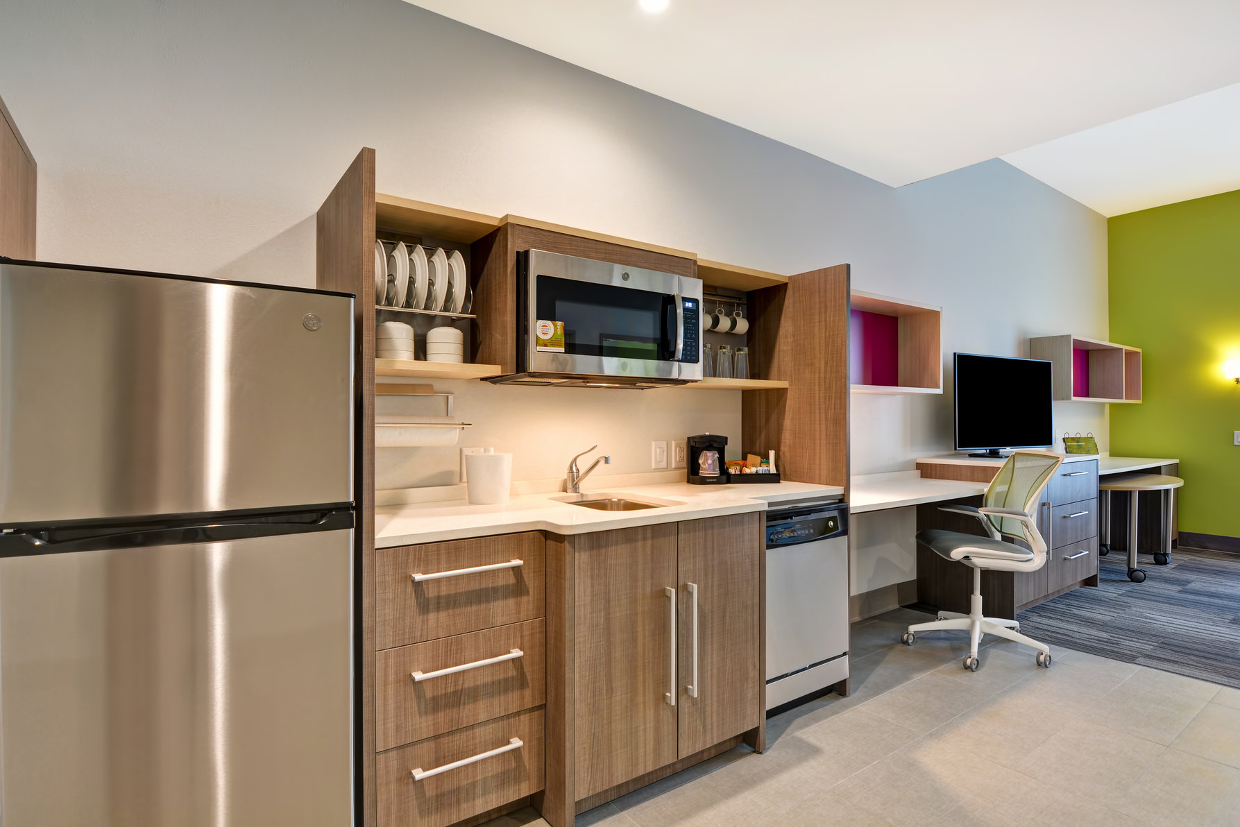 Home2 Suites by Hilton Charleston West Ashley Room Type - 1 KING STUDIO SUITE NOSMOK