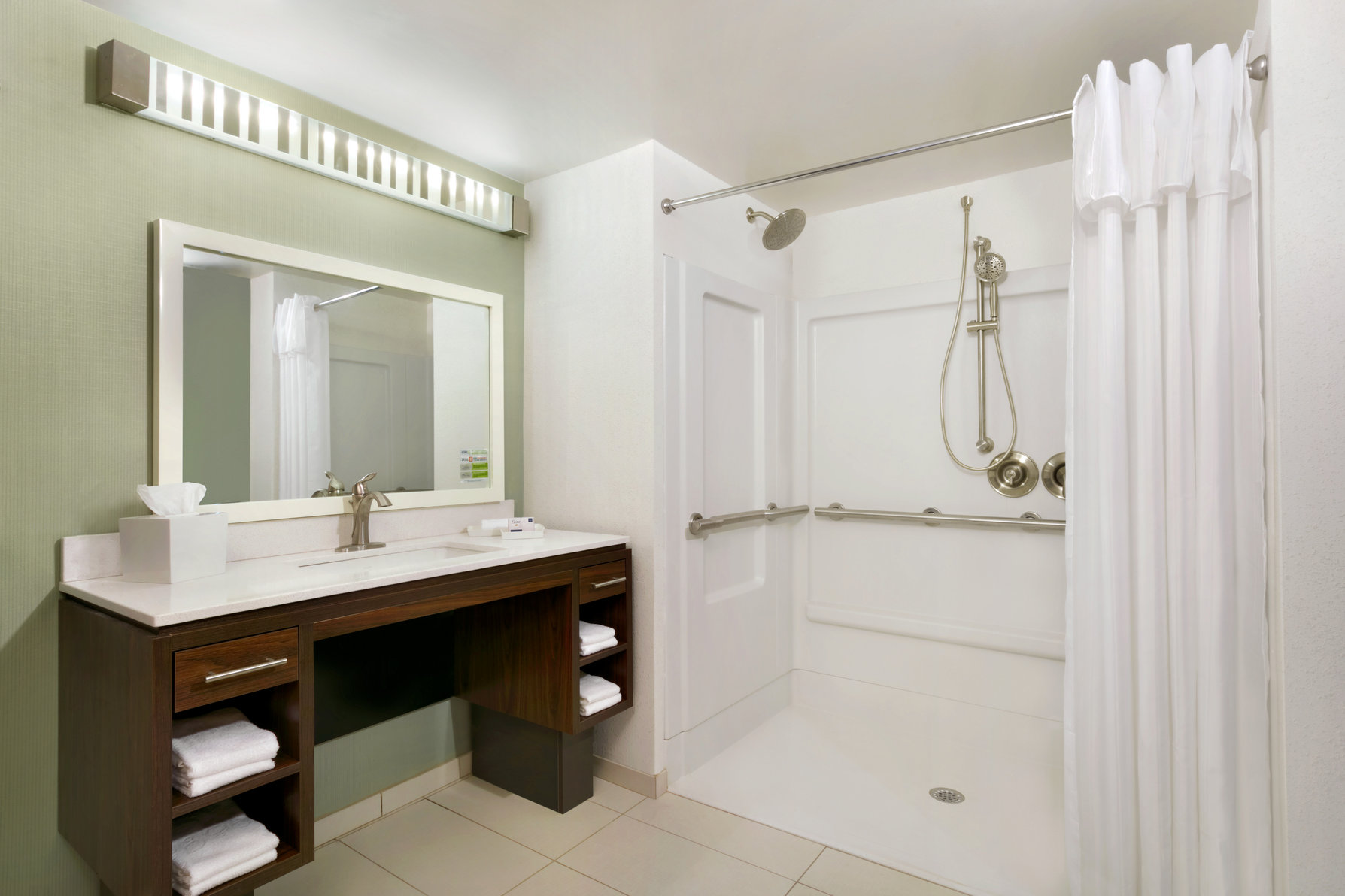 Home2 Suites By Hilton Mt Pleasant Charleston Room Type - 1KG MOB HR RI SHWR SUITE