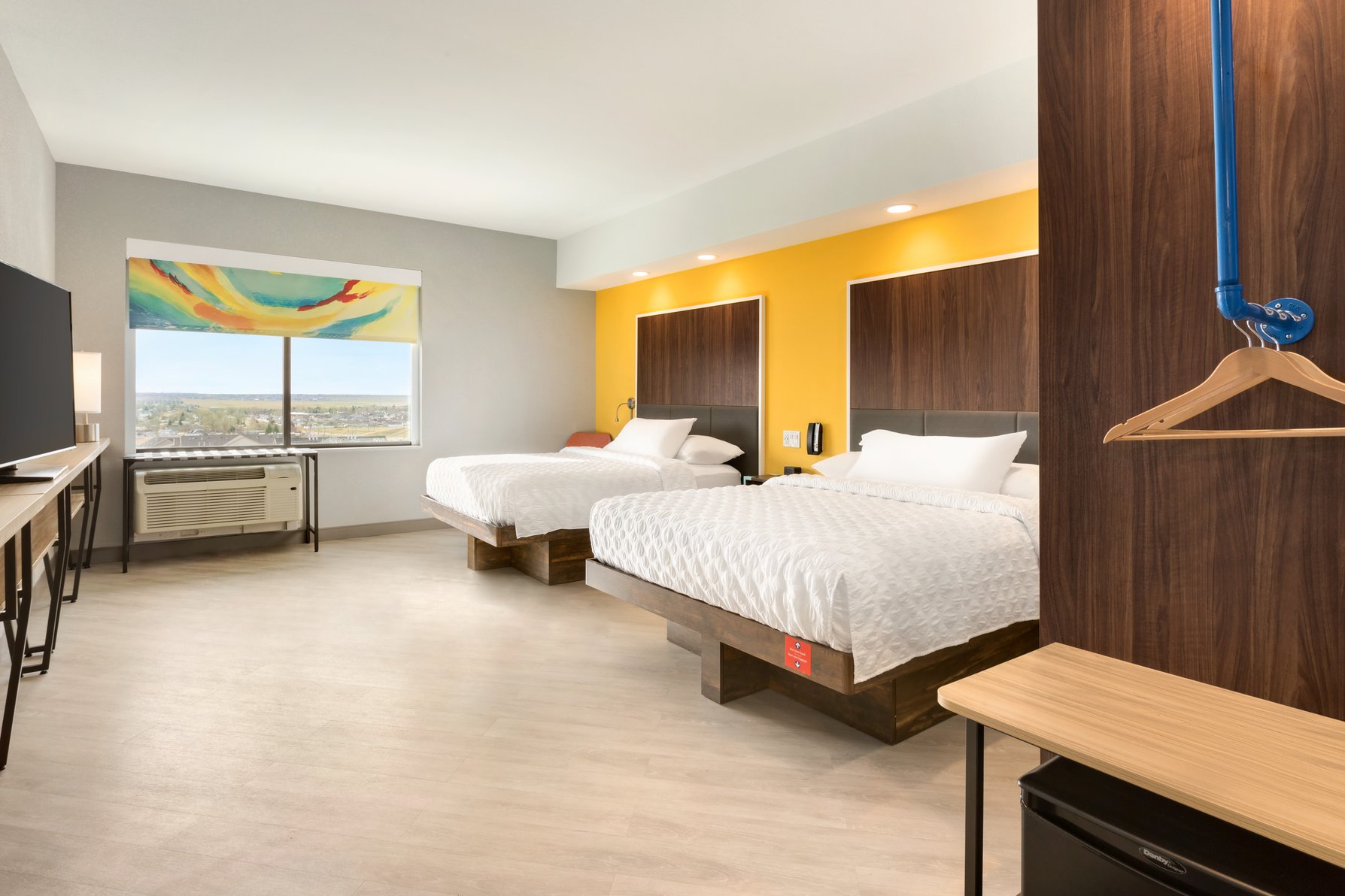 Tru by Hilton Cheyenne WY Room Type - 2 QN ACC RM W BATHTUB
