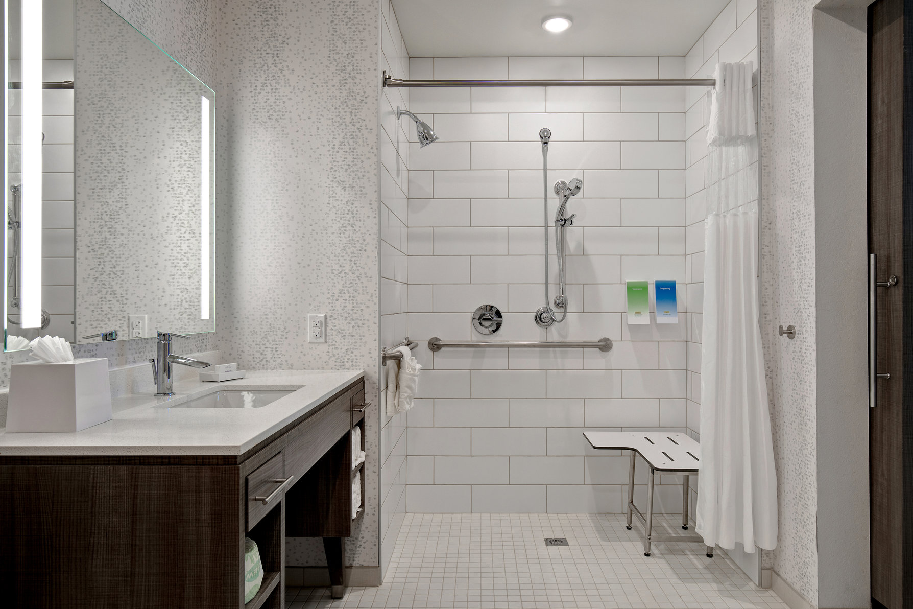 Home2 Suites by Hilton Lewisville Dallas Room Type - 1QN MOB HR ACC 3X3TRNSHWR