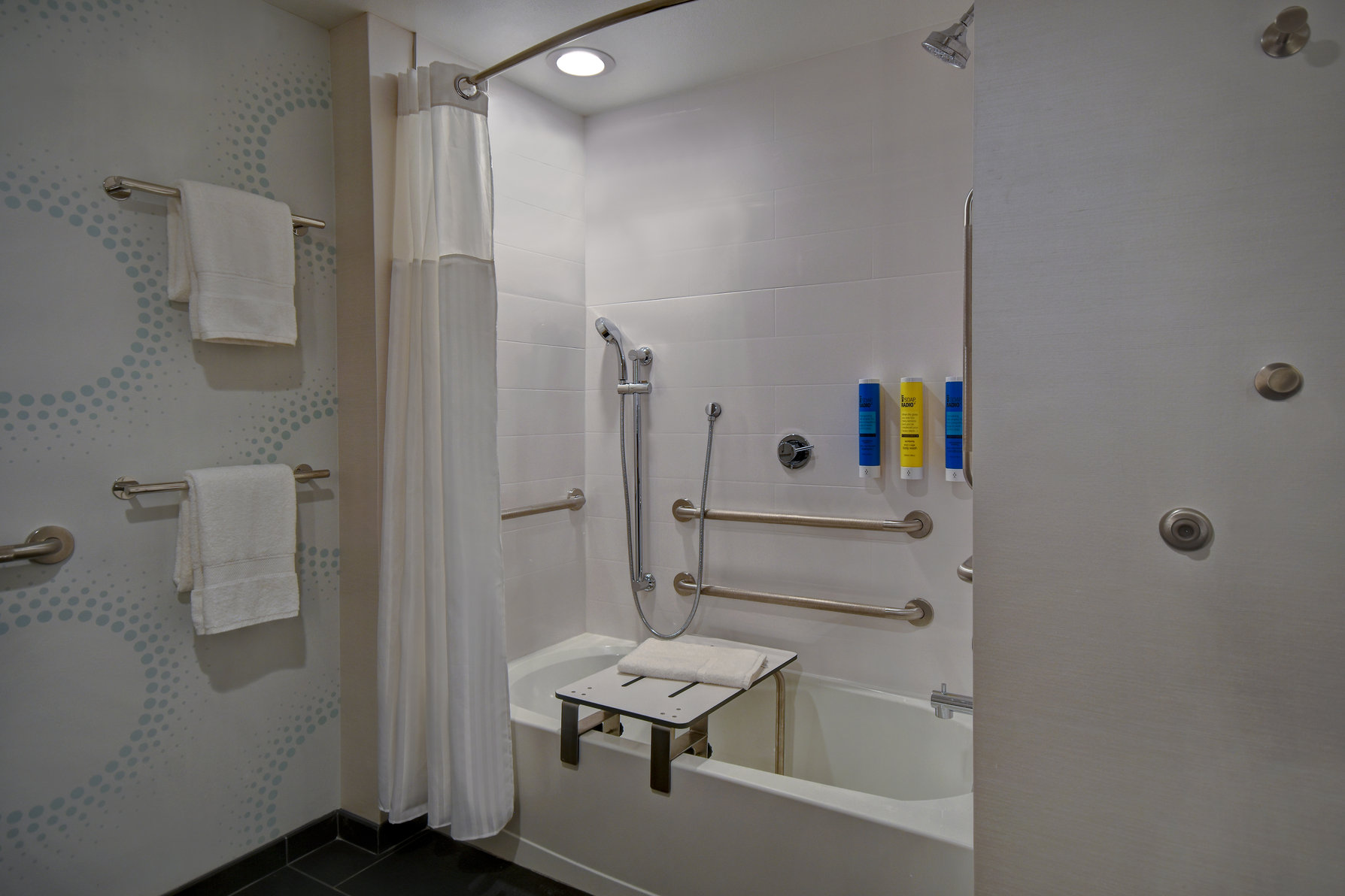 Tru By Hilton Rockwall Dallas, TX Room Type - 2 QUEEN ACCESSIBLE TUB
