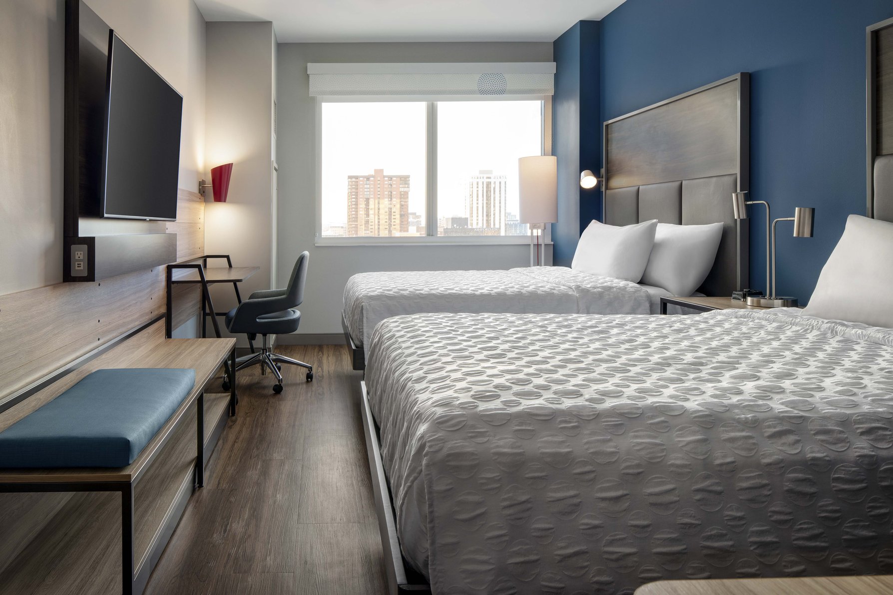 Tru By Hilton Denver Downtown Convention Center Room Type - 2 QN MOB HEAR ACC RI-SHWR