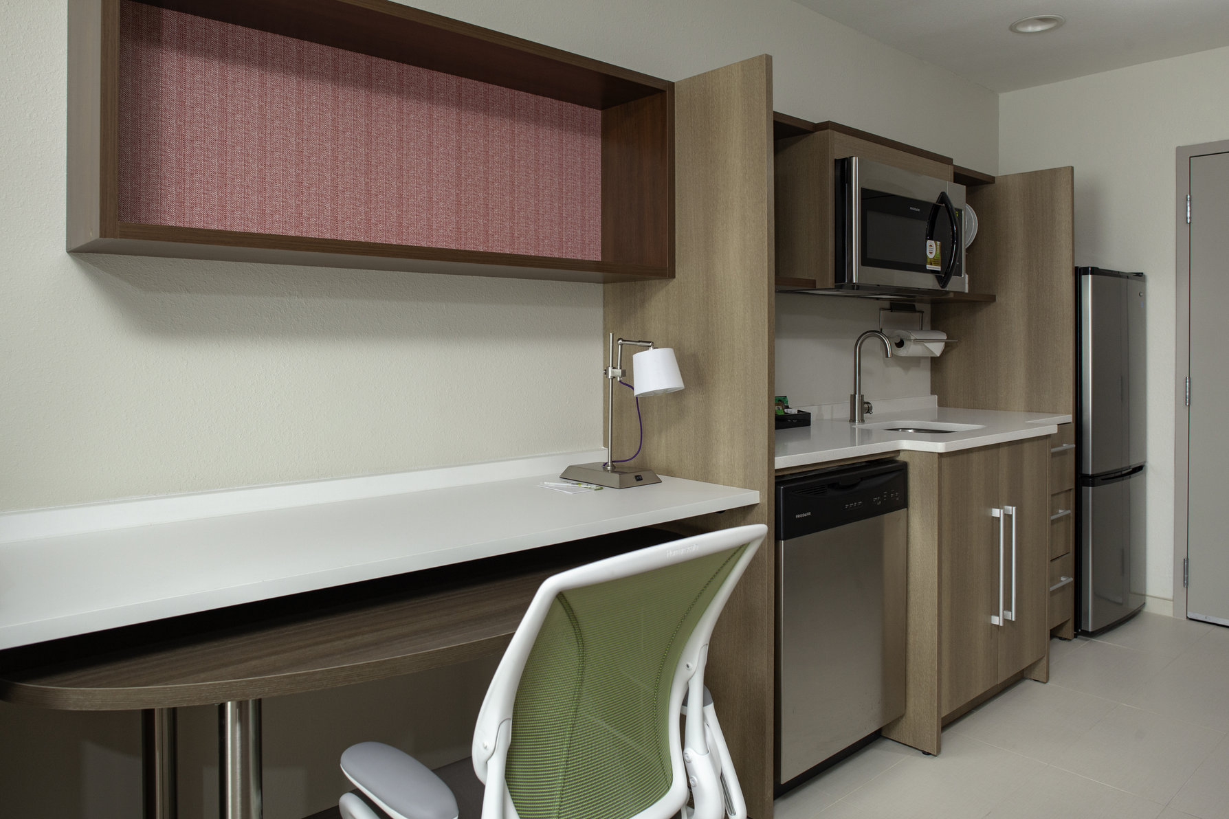 Home2 Suites by Hilton Denver South/Centennial Airport Room Type - 1 KING STUDIO SUITE NOSMOK