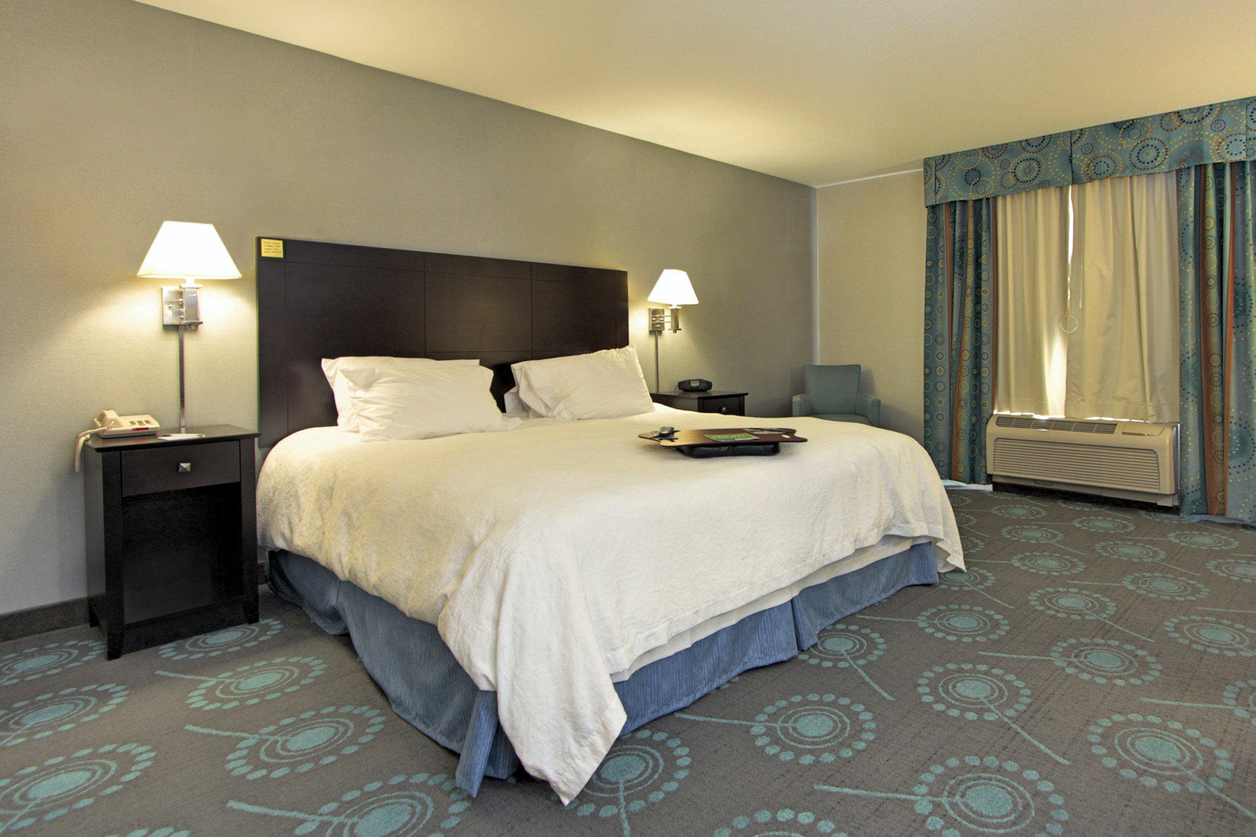 Hampton Inn by Hilton DEFIANCE Room Type - 1 KNG ACCESSIBLE TUB NS