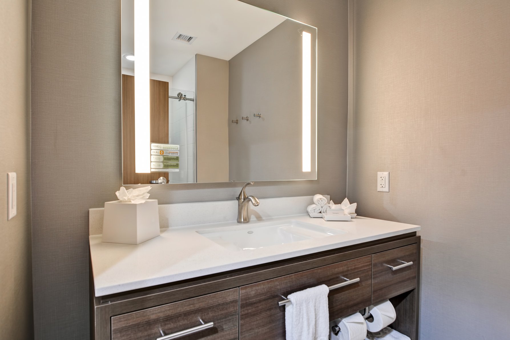 Home2 Suites by Hilton Bedford DFW West, TX Room Type - 2QN ACC TUB STUDIO NONSMK