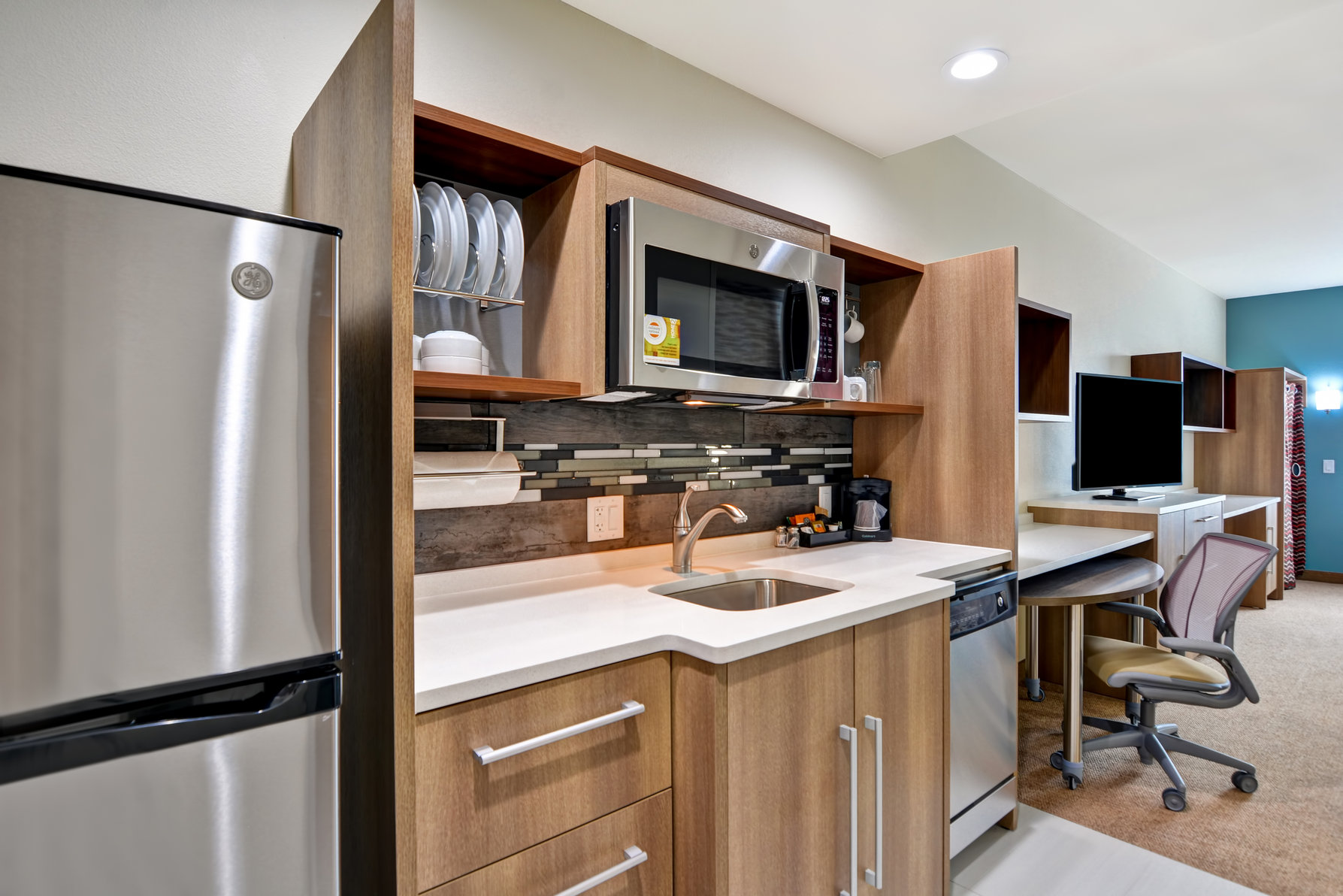 Home2 Suites by Hilton Bedford DFW West, TX Room Type - 1KG ACC TUB STUDIO NONSMOK