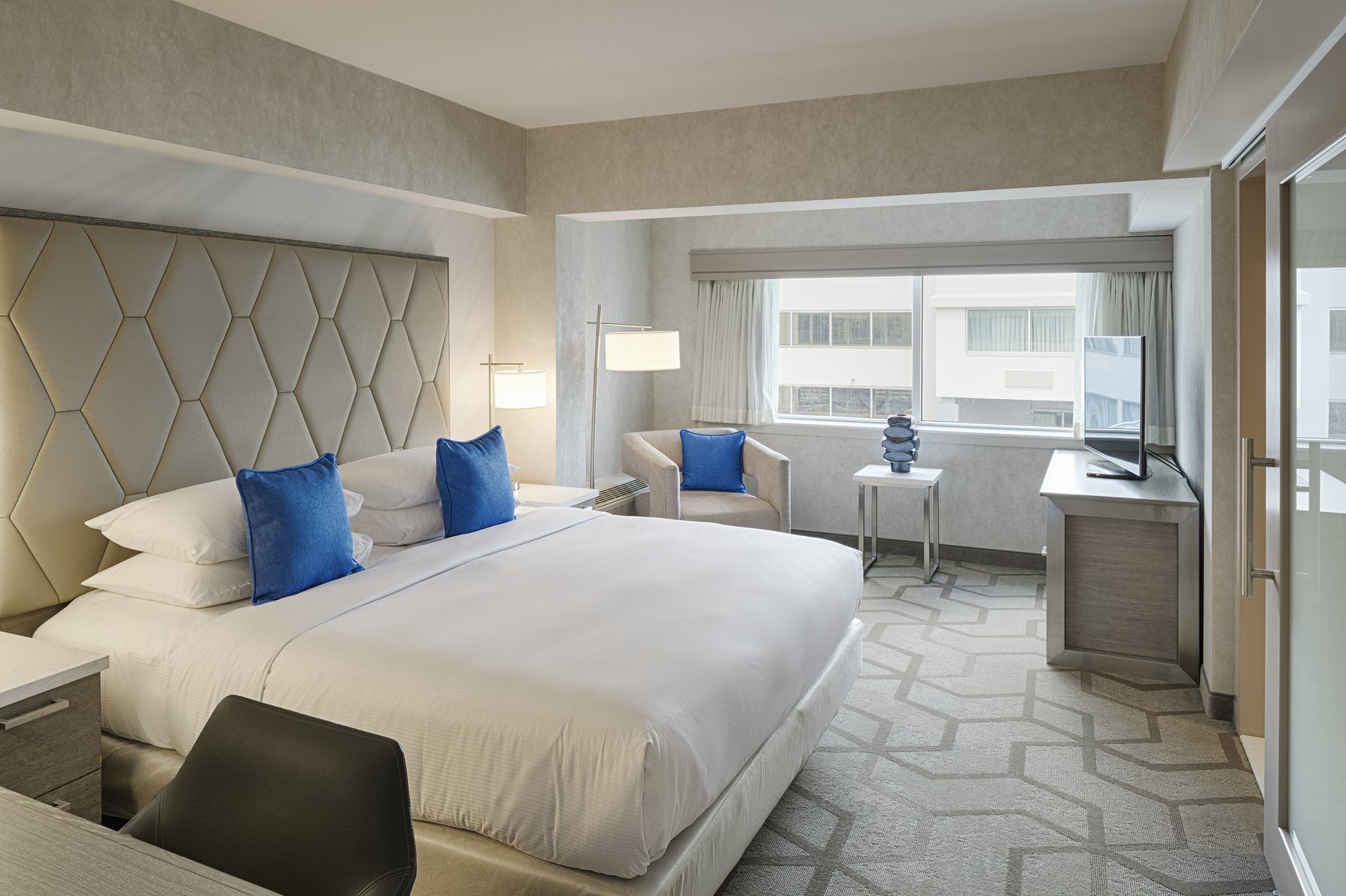The Kingsley Bloomfield Hills - a DoubleTree by Hilton Room Type - BLOOMFIELD SUITE