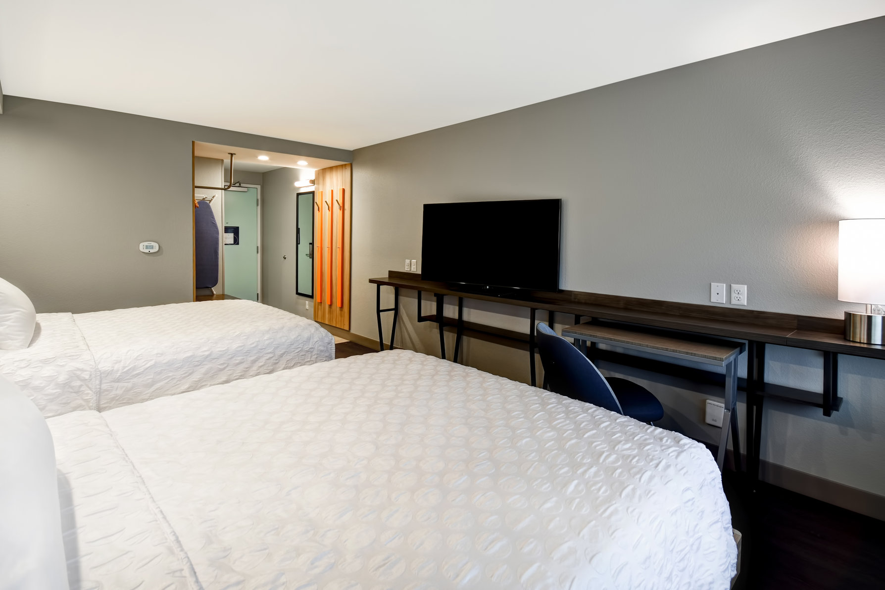 Tru by Hilton Sterling Heights Detroit Room Type - 2 QN HEARING ACCESSIBLE