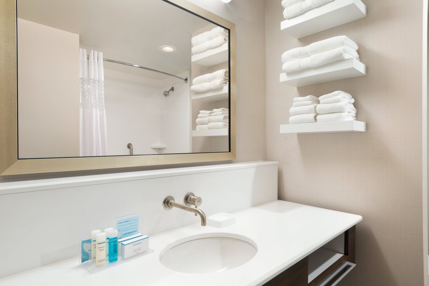Hampton Inn by Hilton Elko Nevada Room Type - 2 QUEENS NOSMOKING