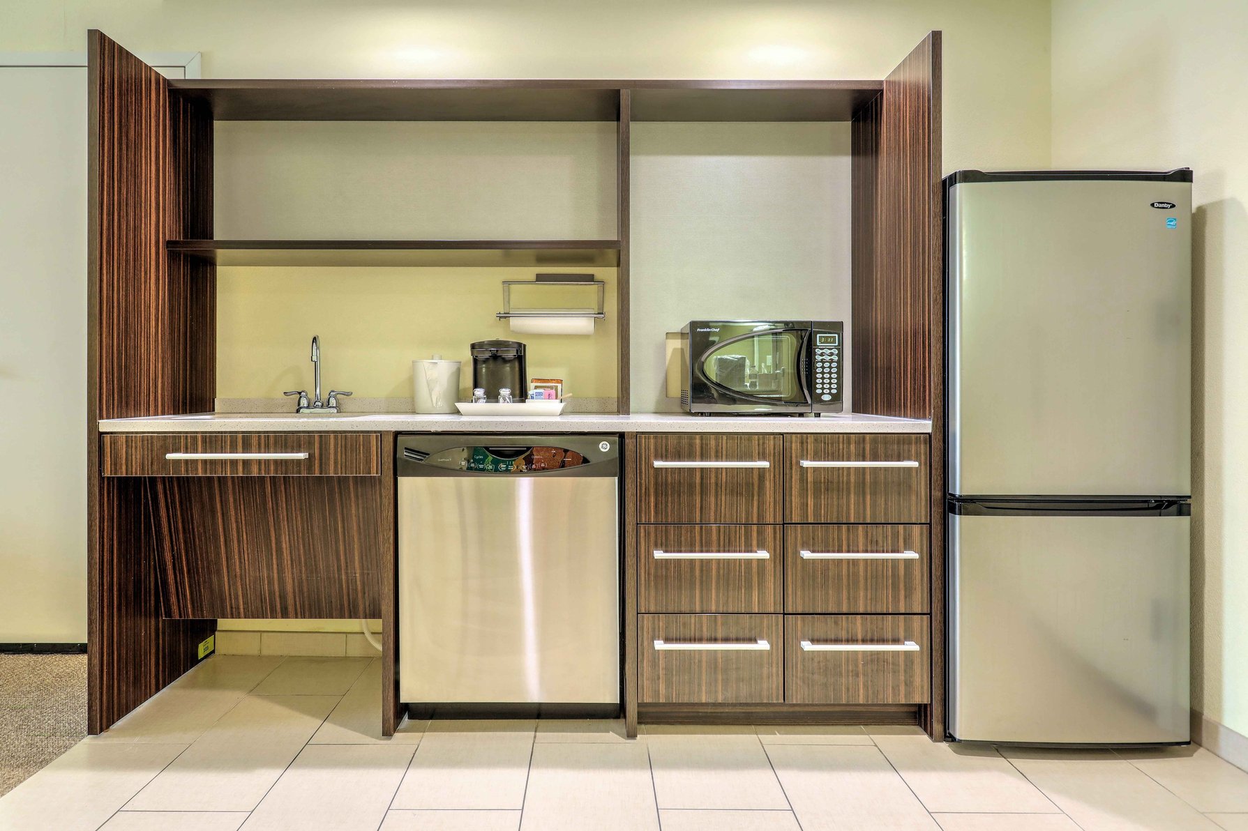 Home2 Suites by Hilton Erie, PA Room Type - 1KG ACC TUB STUDIO NONSMOK
