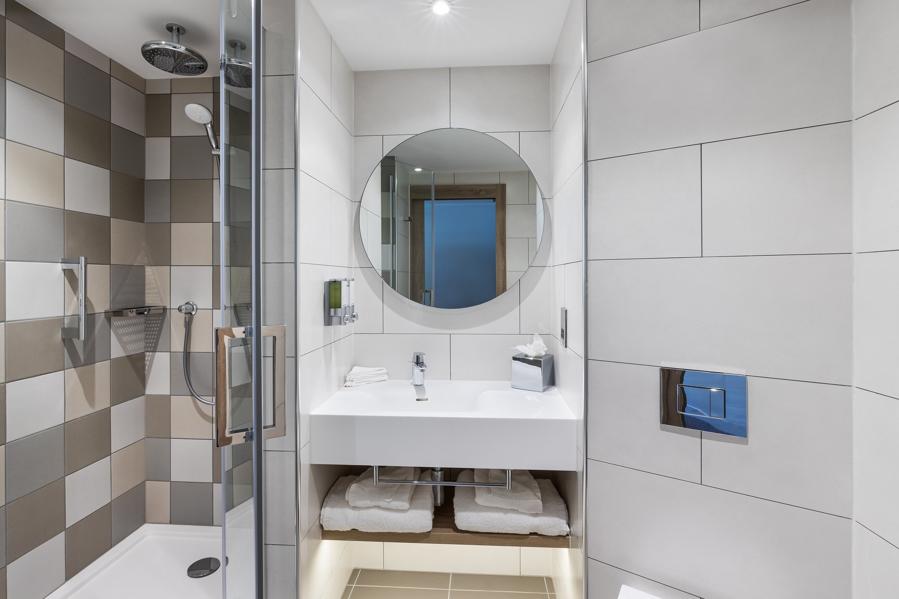 Hampton by Hilton Torquay Room Type - TWIN ROOM
