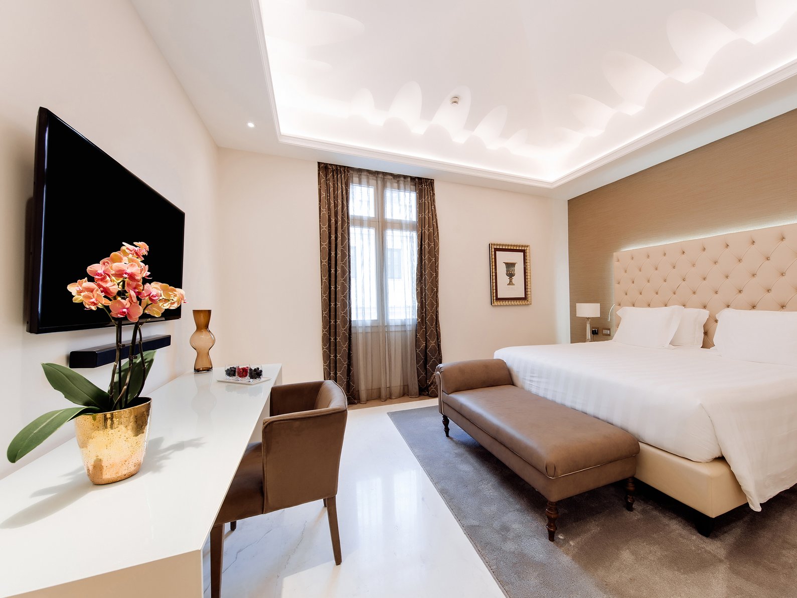 Aleph Rome Hotel, Curio Collection by Hilton Room Type - ALEPH SUITE