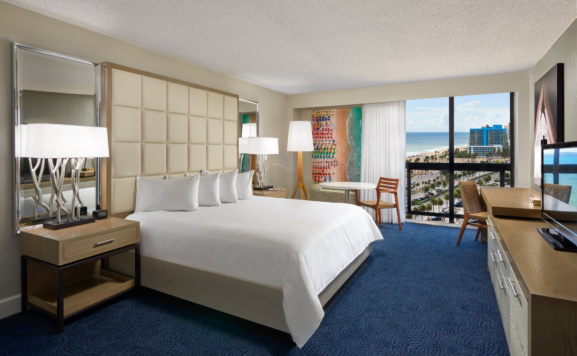 Bahia Mar Ft. Lauderdale Beach- a DoubleTree by Hilton Hotel Room Type - 1 KG PARTIAL OCEAN VW HF