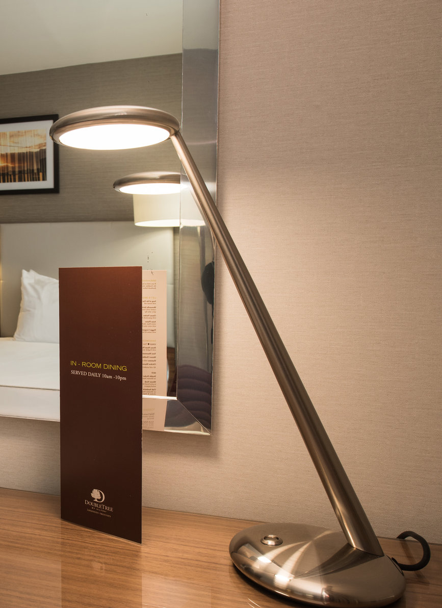 DoubleTree by Hilton Glasgow Strathclyde Room Type - TWIN ACCESSIBLE GUEST ROOM