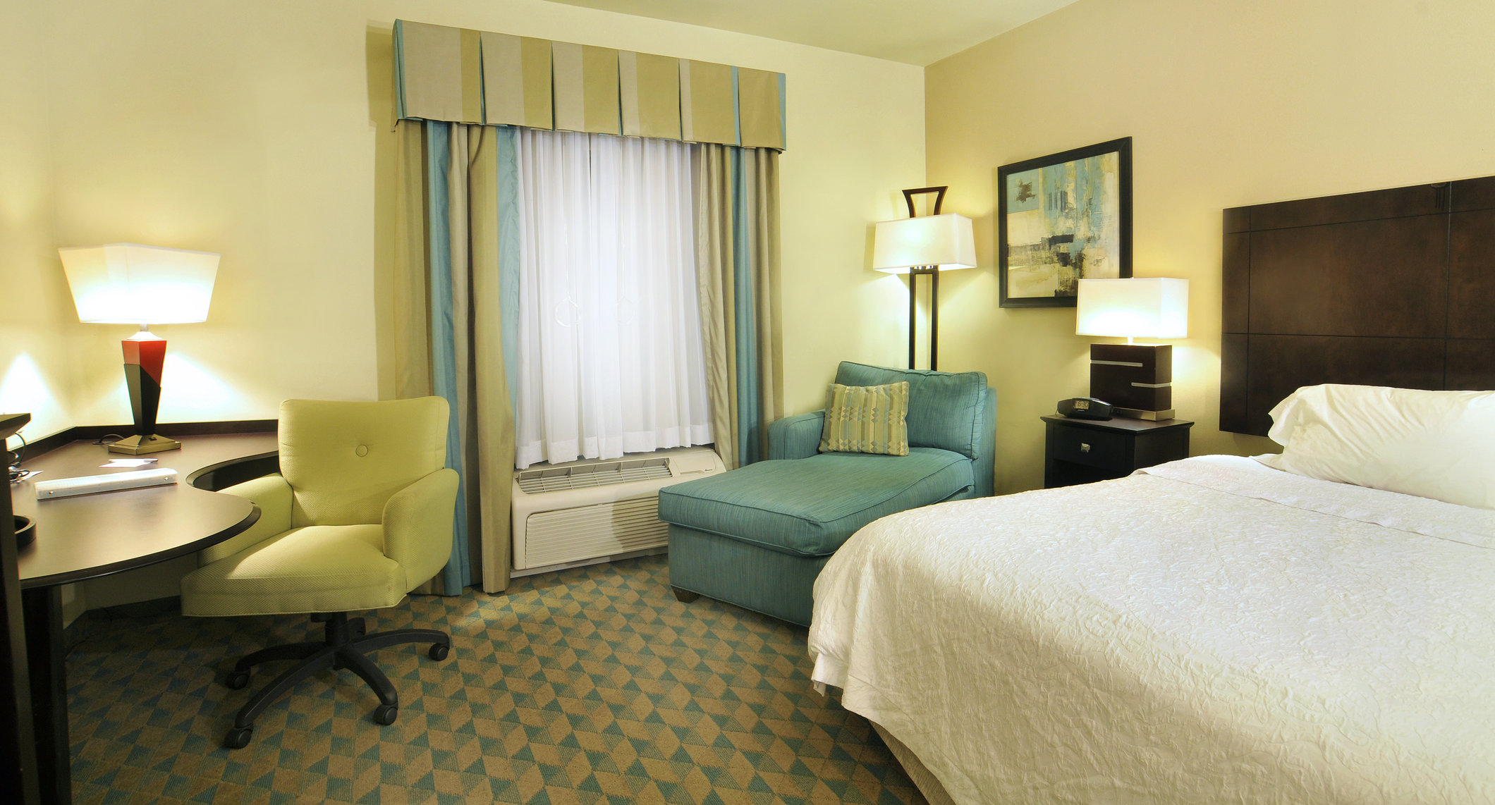 HAMPTON INN GADSDEN-ATTALLA I-59 Room Type - 1 KNG ACC ROLLIN SHWR NS