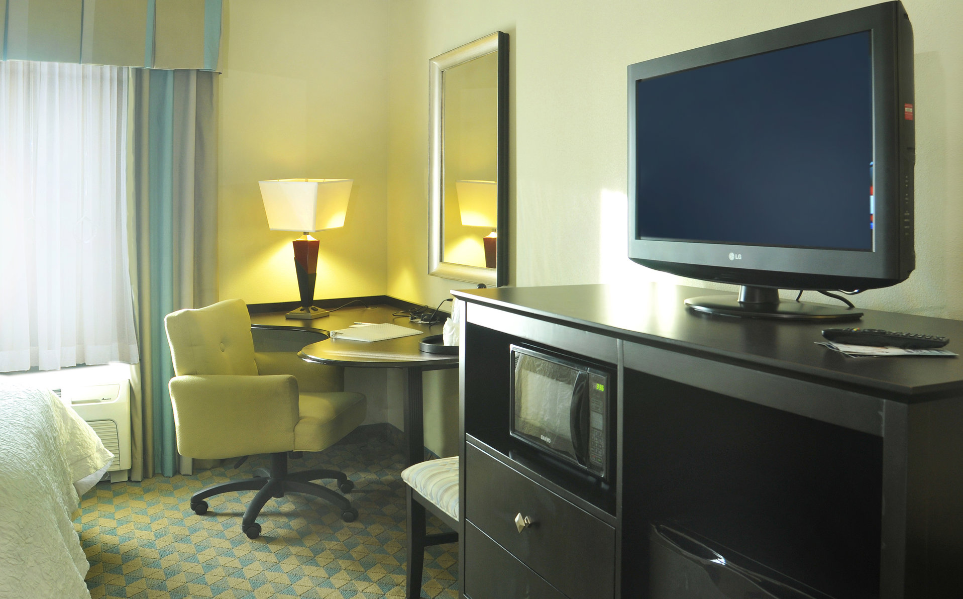 HAMPTON INN GADSDEN-ATTALLA I-59 Room Type - 2 QNS HEARING ACC NOSMOK