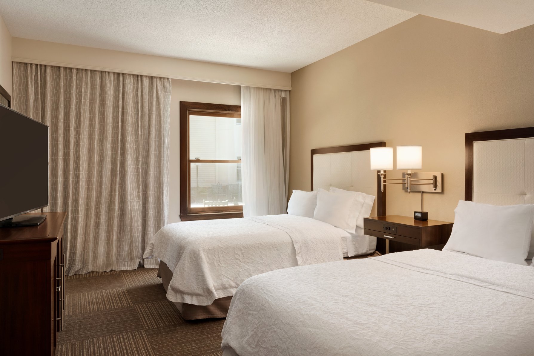 Hampton Inn and Suites Springdale Room Type - 2 DBL ACC RI SHWR STE NS
