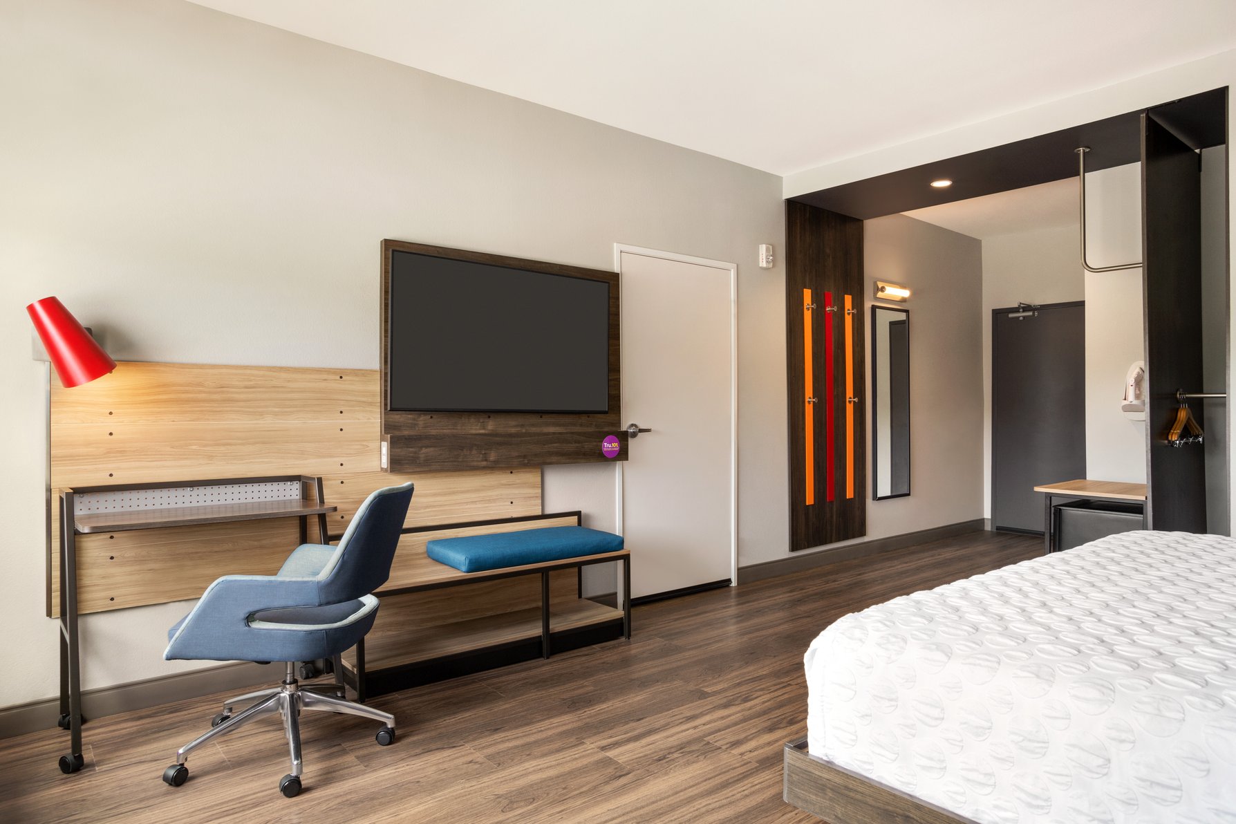 Tru by Hilton Longview Room Type - 1KNG MOB HEAR ACC RI-SHWR