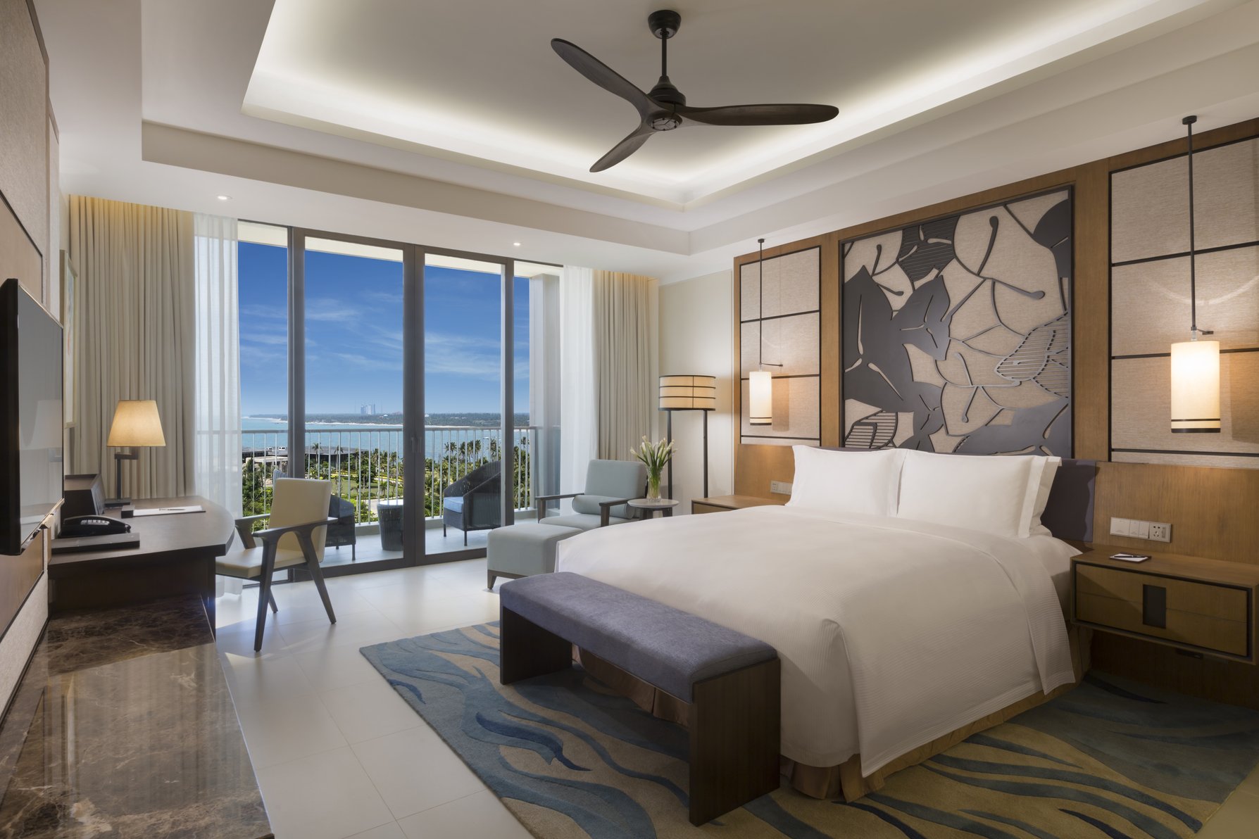 Hilton Wenchang Room Type - KING ACCESSIBLE GUEST ROOM