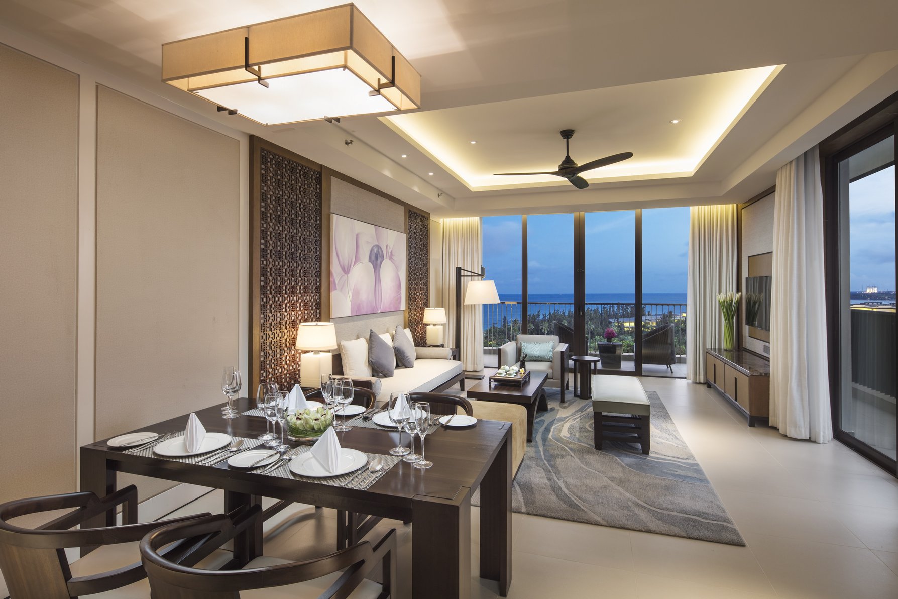 Hilton Wenchang Room Type - OCEAN VIEW SUITE