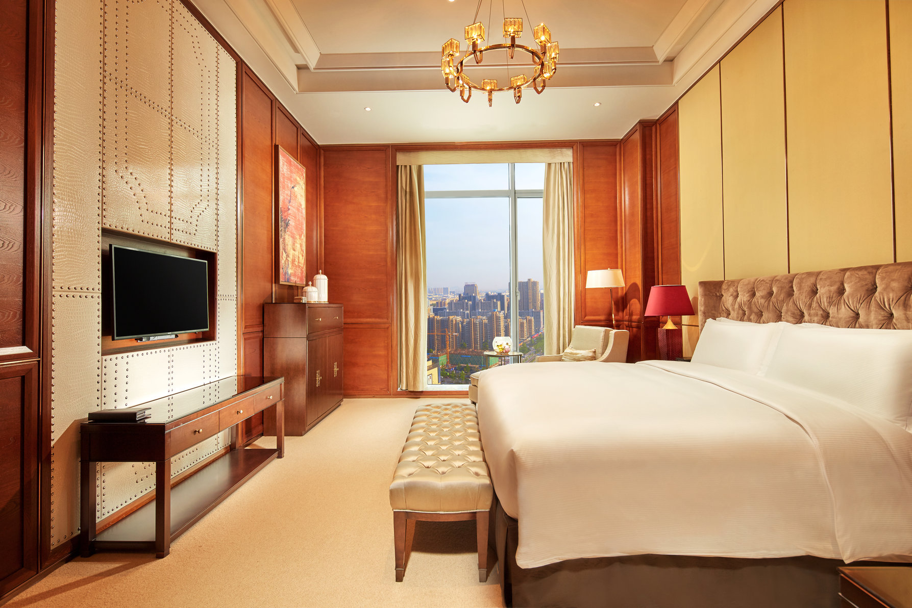 DoubleTree by Hilton Hangzhou East Room Type - KING PRESIDENTIAL SUITE