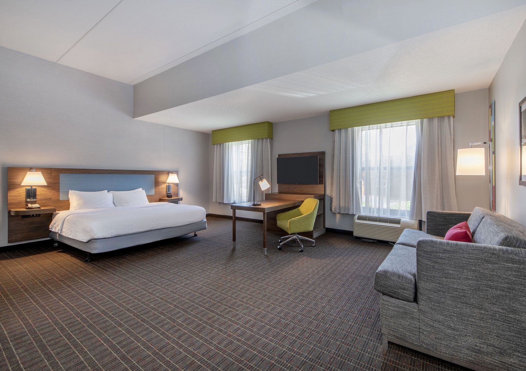 Hampton Inn & Suites by Hilton Burlington, NC Room Type - 1KN MOB HEA ACC RIS STU NS