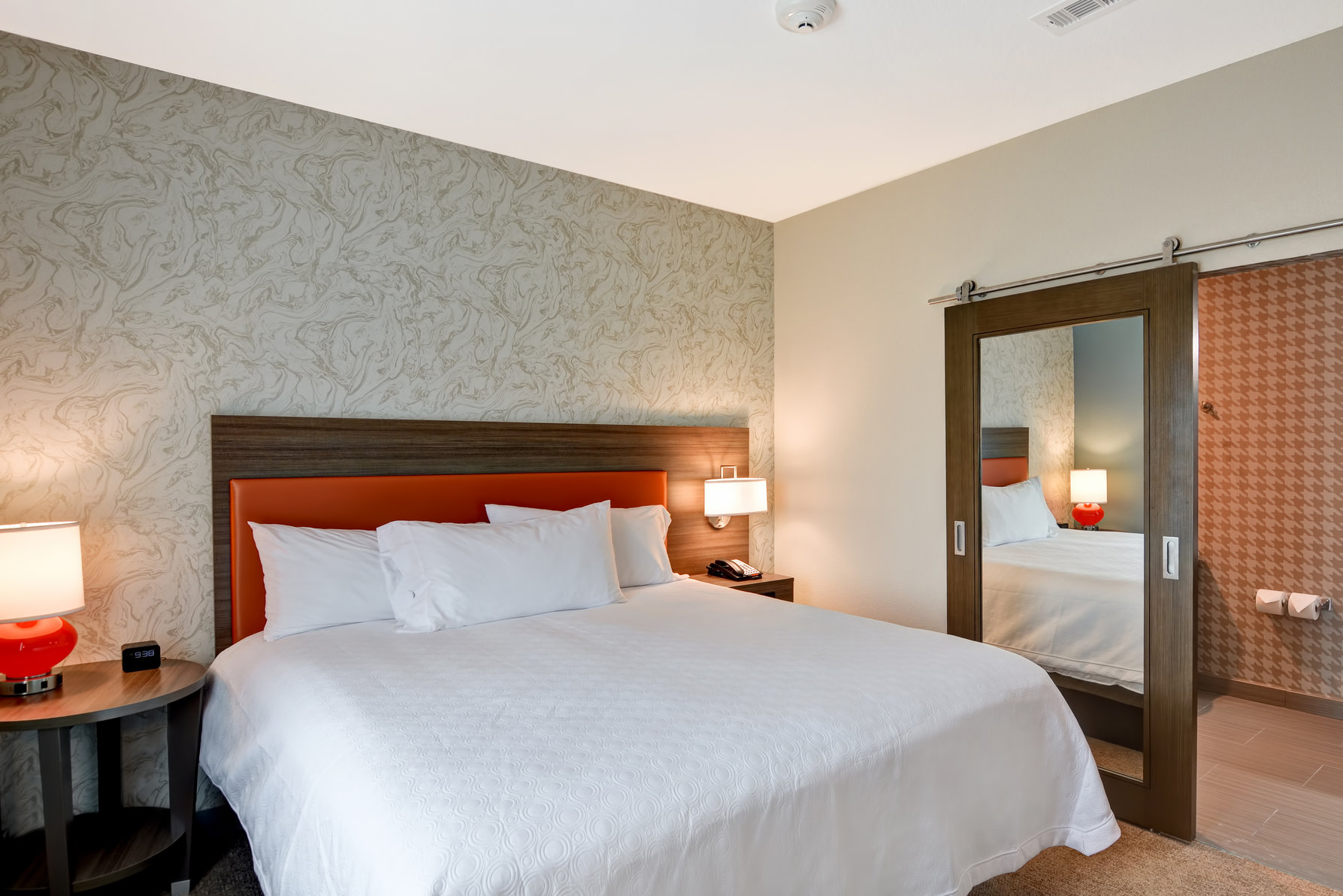 Home2 Suites by Hilton La Porte Room Type - 1 KING 1BDRM SUITE NONSMOK