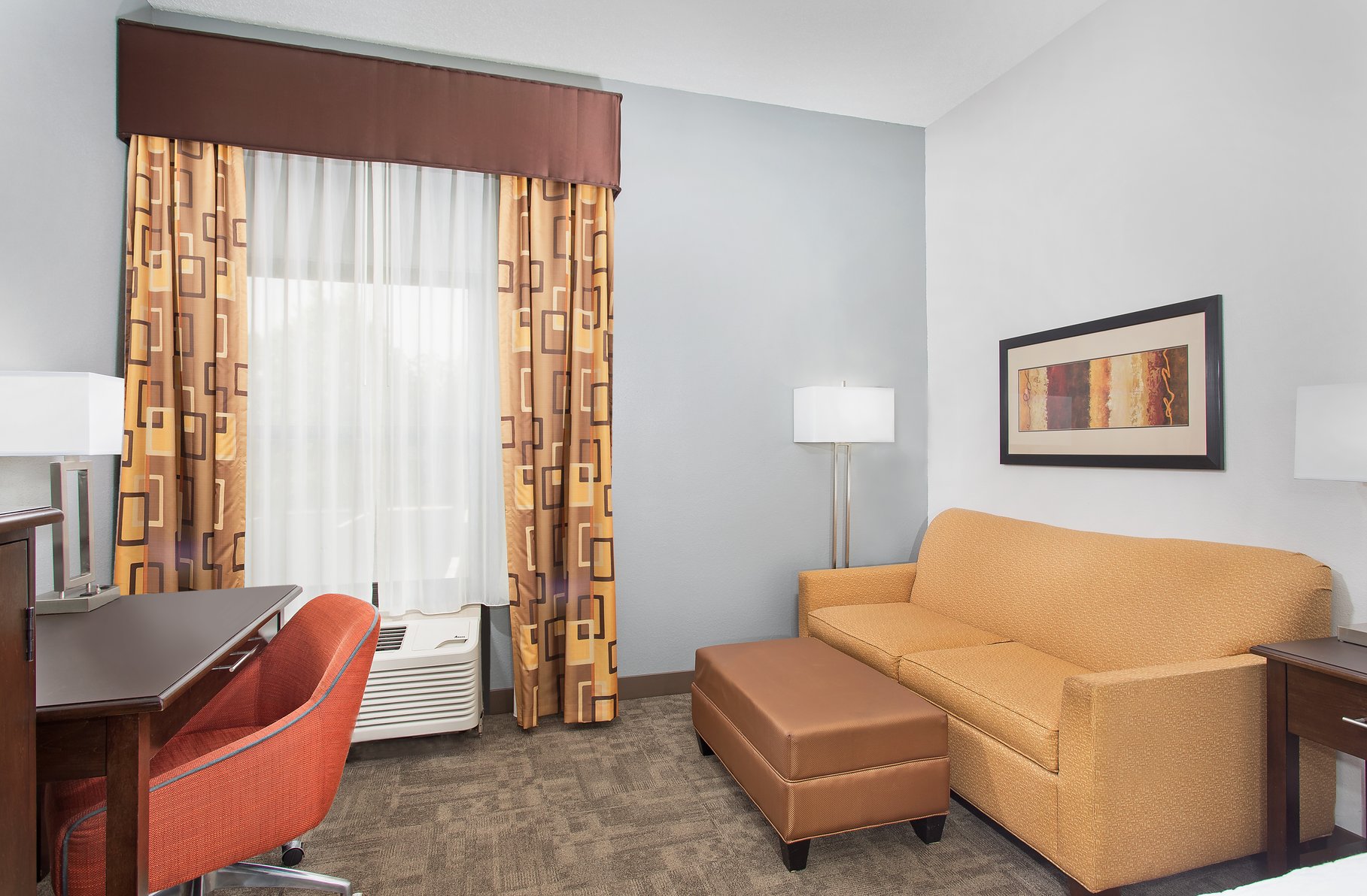 Hampton Inn by Hilton Cullman Room Type - 1 KING STUDY-NON SMOKING