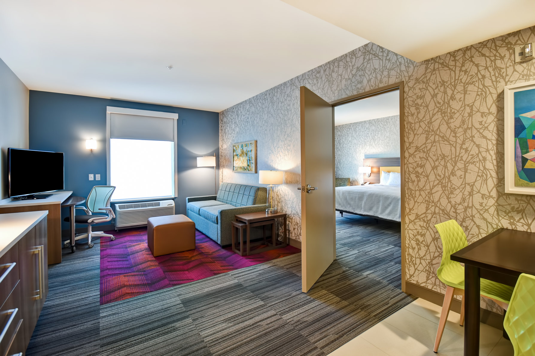Home2 Suites by Hilton Terre Haute Room Type - 1KG ACC RI SHWR STE NONSMK
