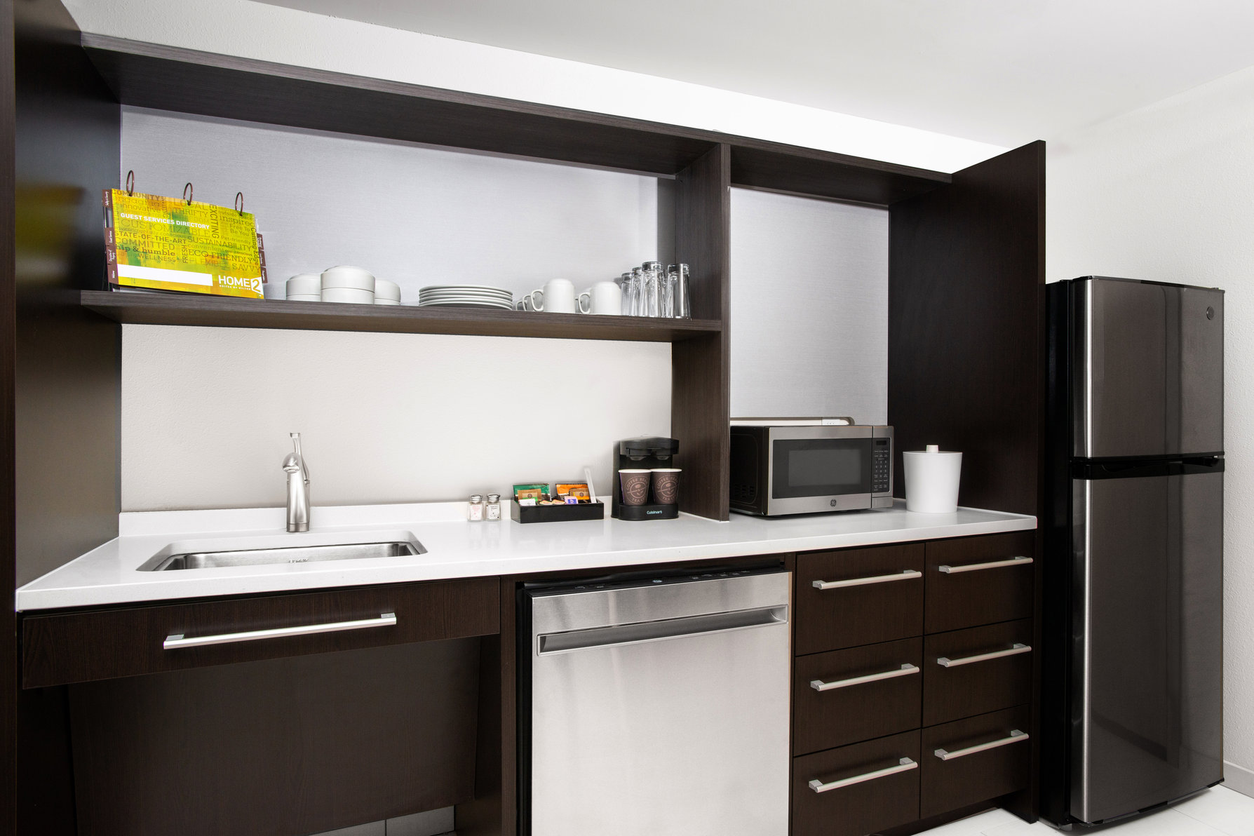 Home2 Suites by Hilton Long Island Brookhaven, NY Room Type - 1KG ACC RI SHWR STUDIO NSM