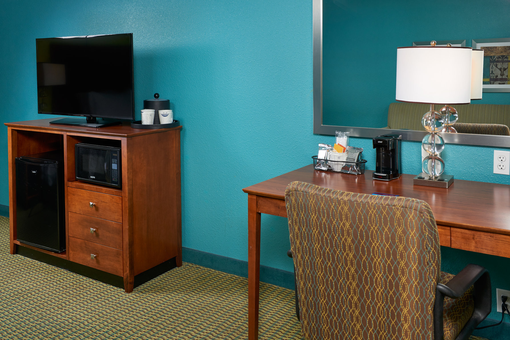 Hampton Inn Bermuda Run / Advance Room Type - 1KNG MOB HEAR ACC W TUB NS