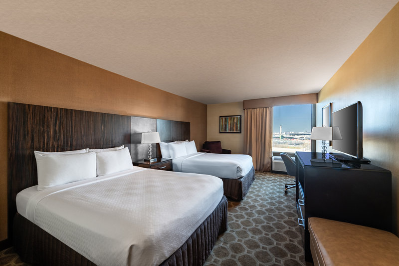 Crowne Plaza Newark Airport