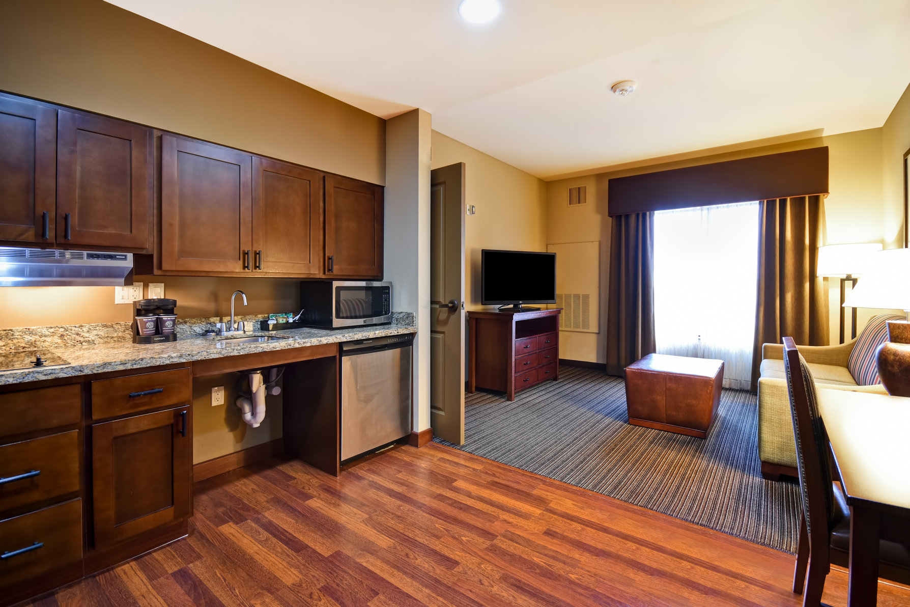 Homewood Suites by Hilton Kalispell, MT Room Type - 2KG 2BA ACC TUB SUITE NSMK